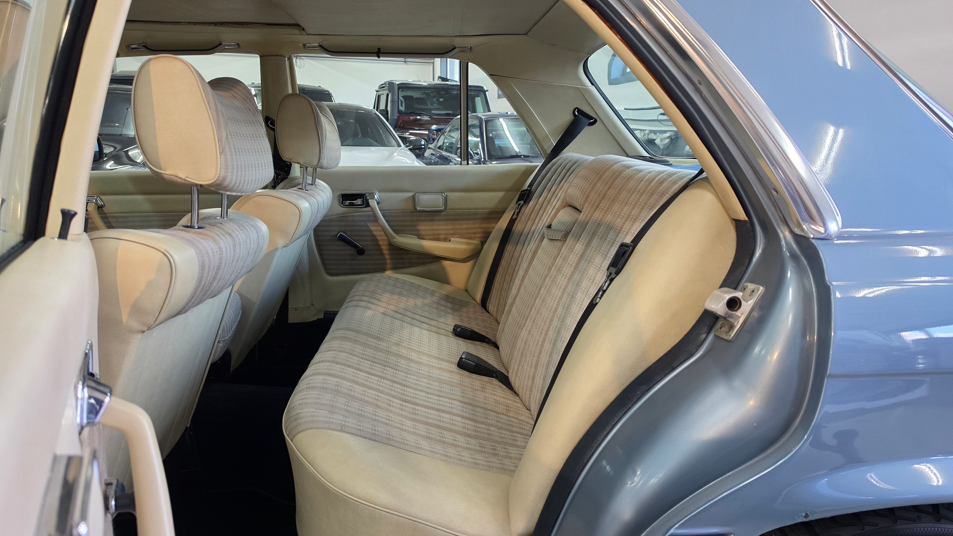 MERCEDES-BENZ 280 SE Automatic Veteran-image-21
