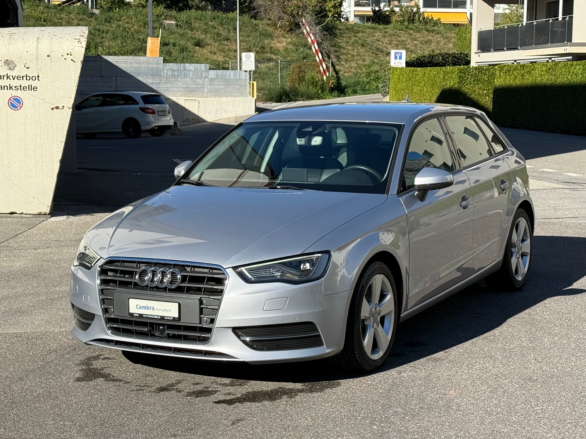 AUDI A3 Sportback 1.8 TFSI Ambition quattro S-tronic-image-1