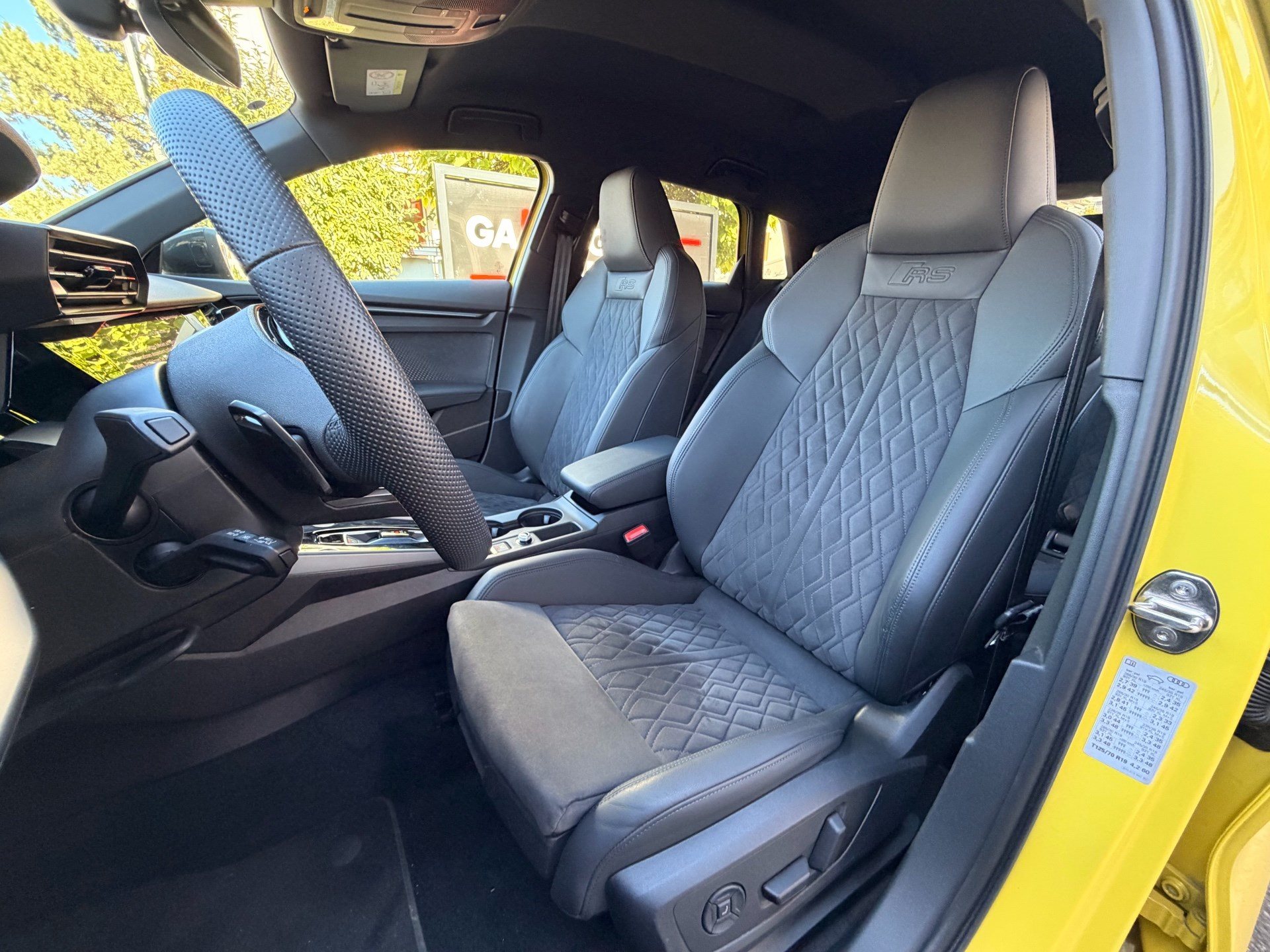 AUDI RS3 SPORTBACK 2.5 400 PS TFSI QUATTRO *** 5 JAHRE AUDI WERKSGARANTIE ***-image-8