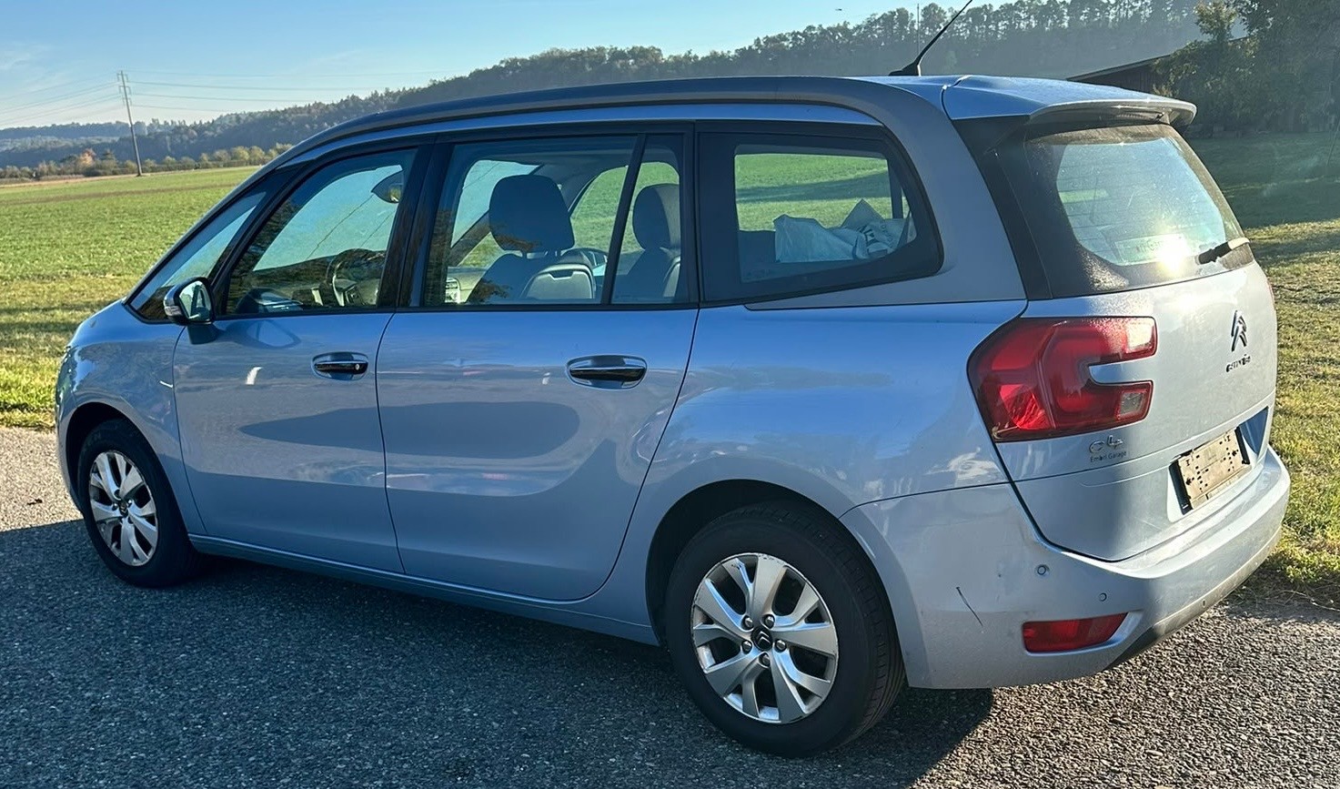 CITROEN Grand C4 Picasso 1.6 e-HDi Séduction-image-1