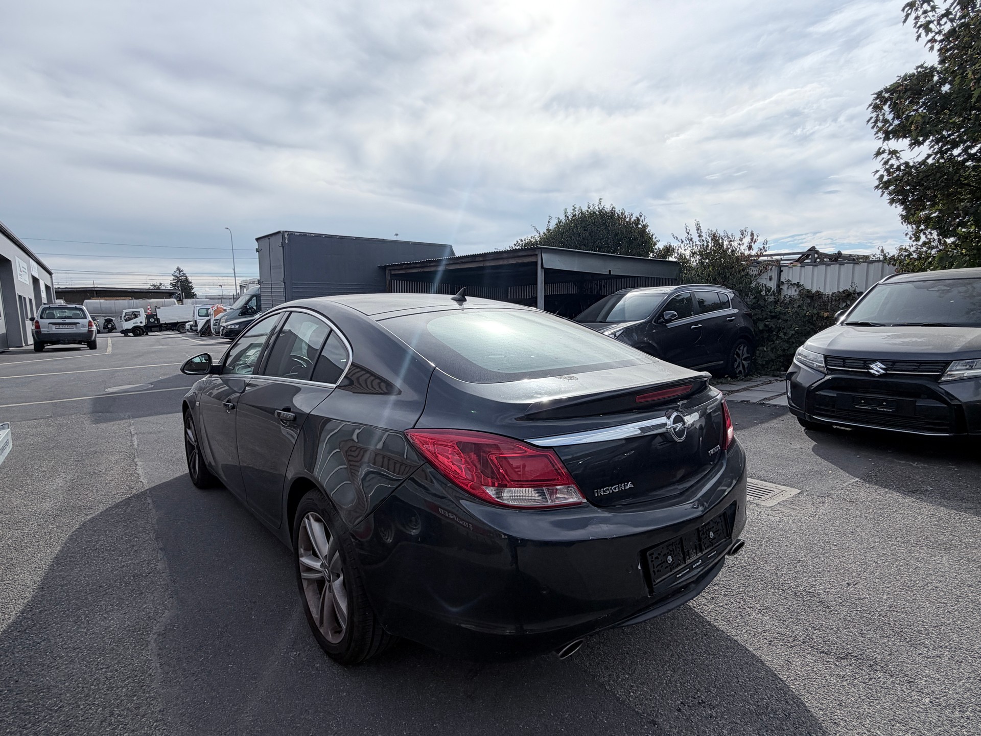 OPEL Insignia 1.6 Turbo Edition-image-5