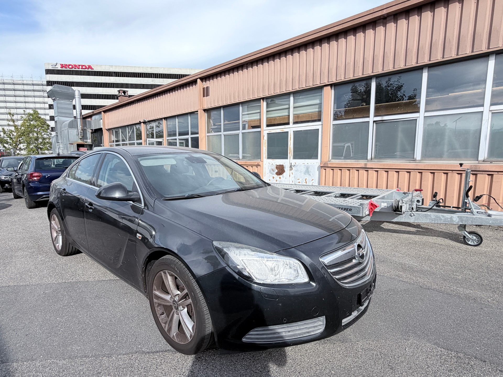 OPEL Insignia 1.6 Turbo Edition-image-2