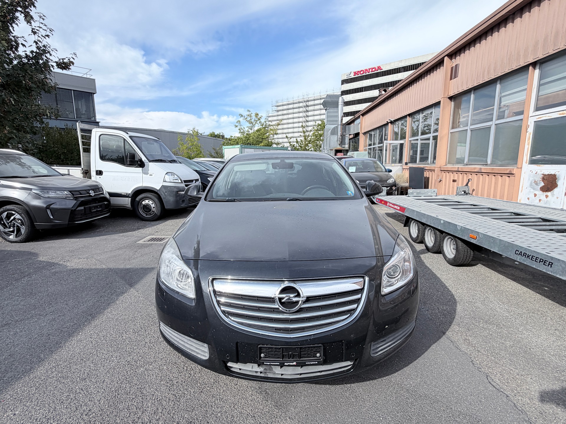 OPEL Insignia 1.6 Turbo Edition-image-1