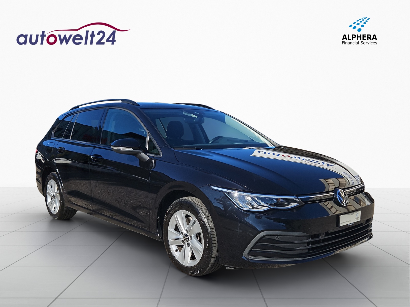 VW Golf Variant 2.0 TDI Life DSG 4Motion-image-2