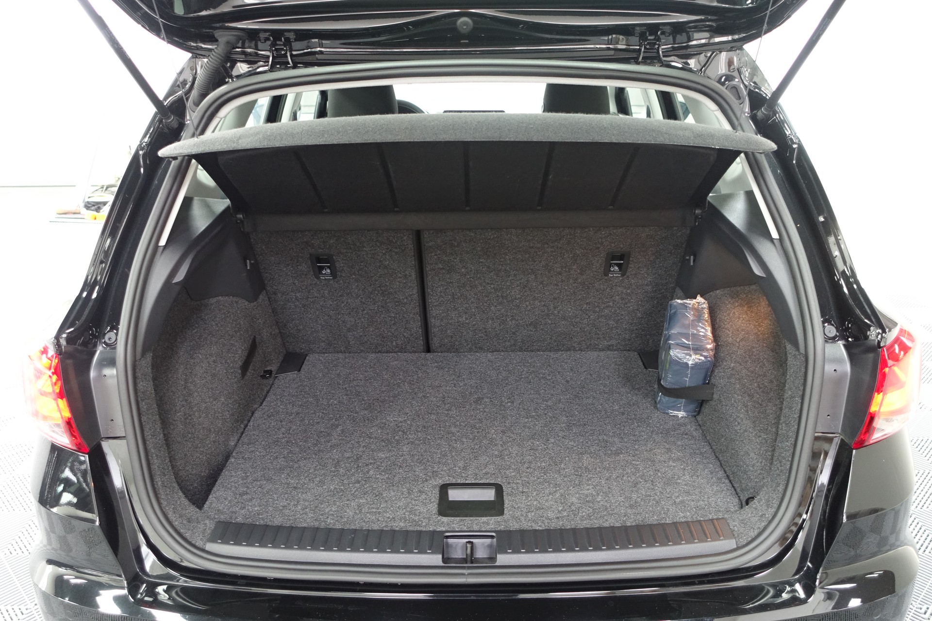 SEAT Arona 1.0 TSI 110 Style DSG-image-9