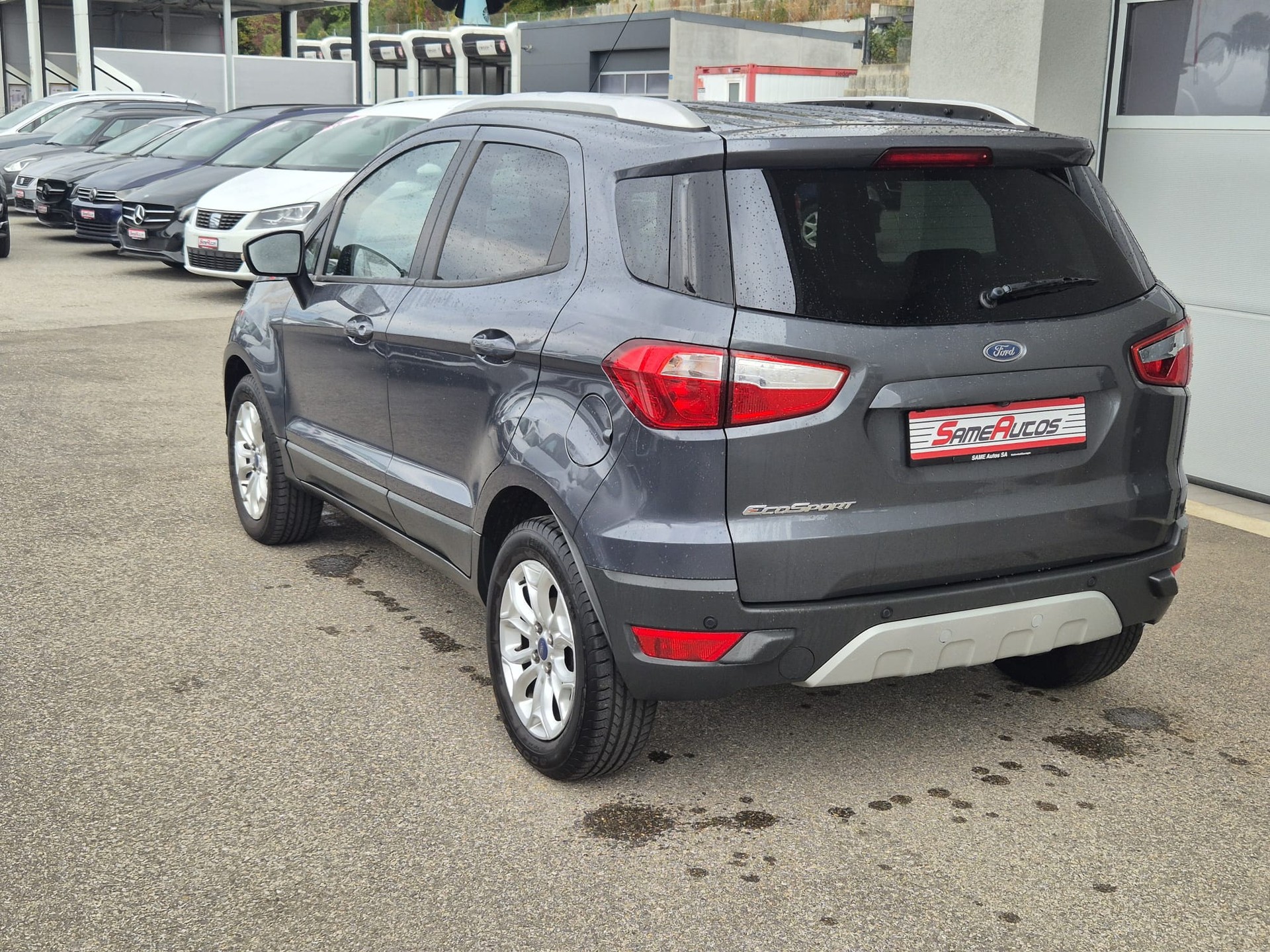 FORD EcoSport 1.5 Titanium PowerShift-image-3
