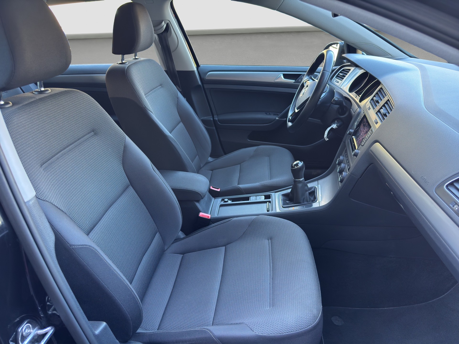 VW Golf 1.4 TSI Comfortline-image-11