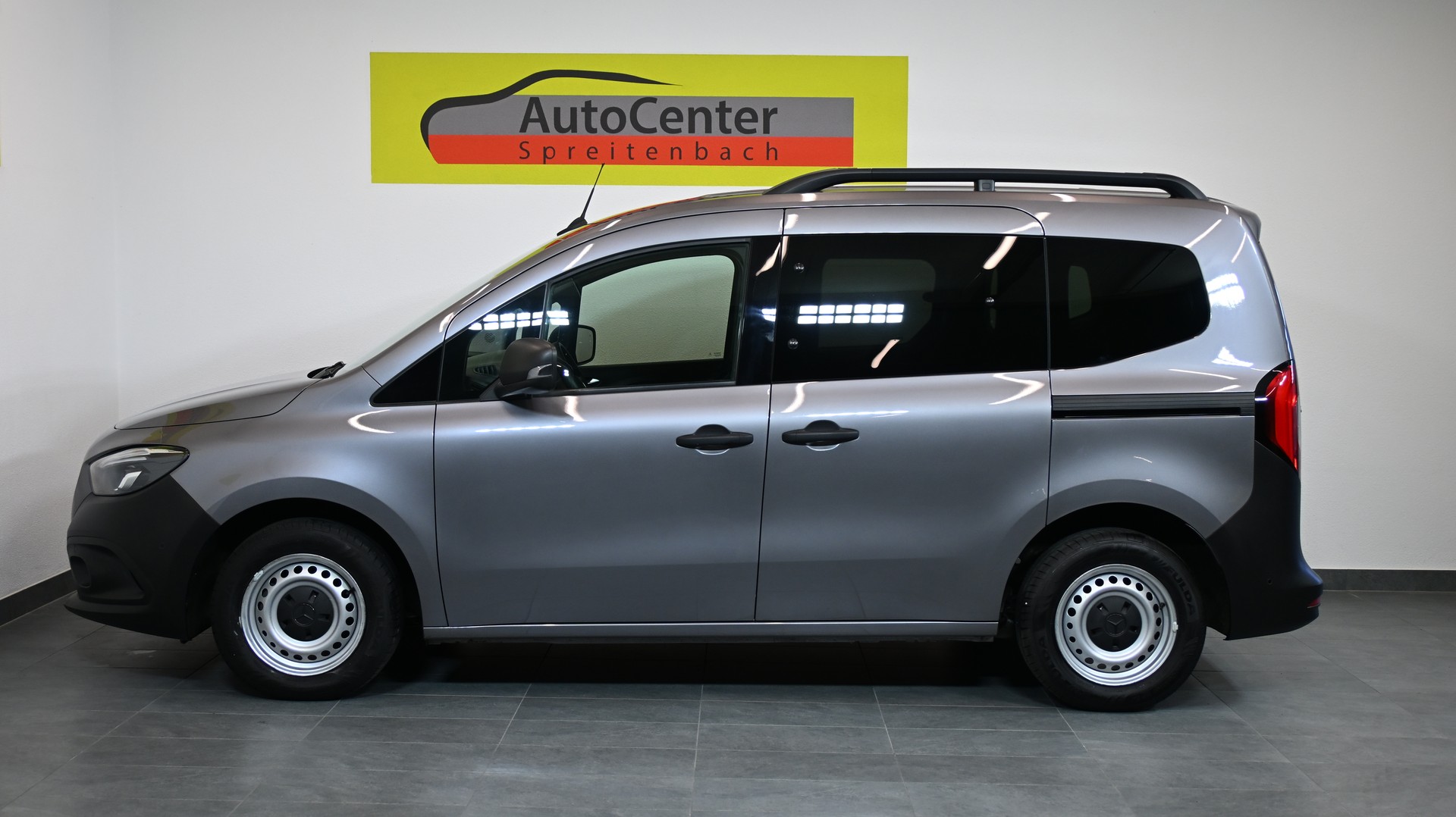 MERCEDES-BENZ Citan 110 CDI Base-image-14
