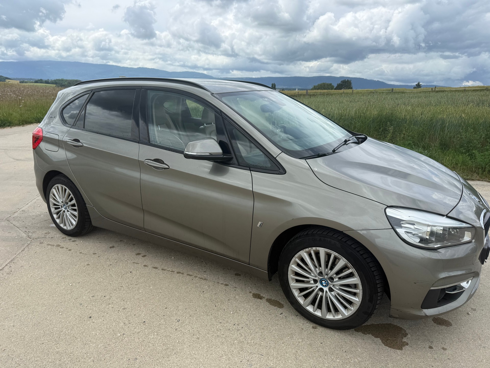 BMW 225xe iPerformance Active Tourer Steptronic-image-5