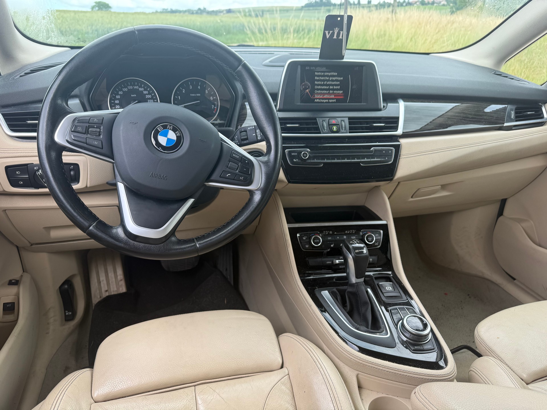 BMW 225xe iPerformance Active Tourer Steptronic-image-10