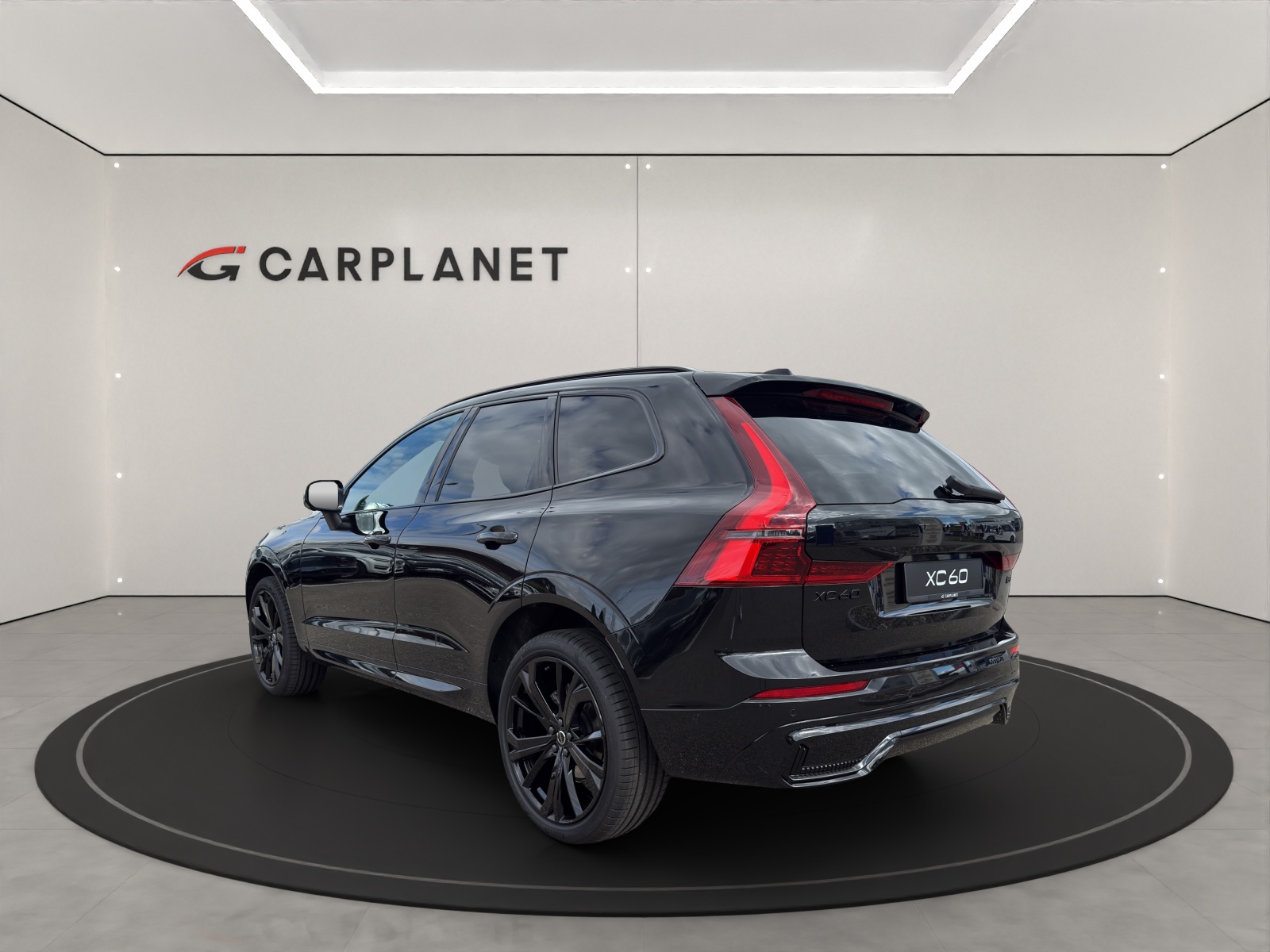 VOLVO XC60 2.0 B5 MH Ultra Dark AWD BLACK EDITION-image-3
