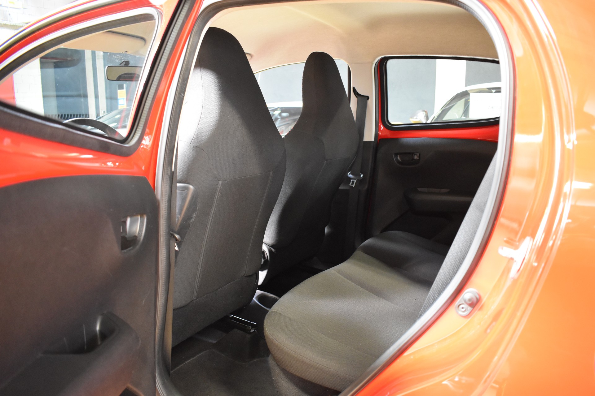 CITROEN C1 1.0 VTi Shine Stop&Start ***FaceLift Model 2020 - 72PS***-image-6
