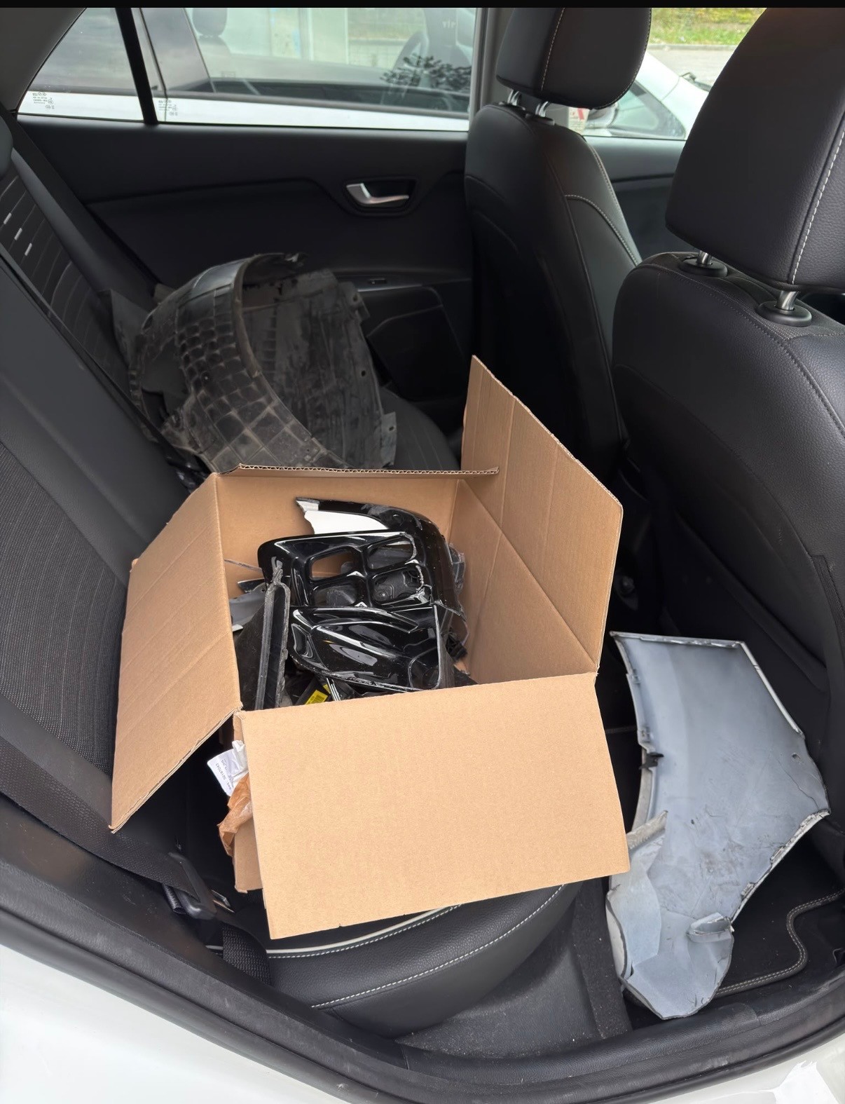 KIA Rio 1.0 T-GDi Power DCT**GT-Line**Automat**Unfall-image-9