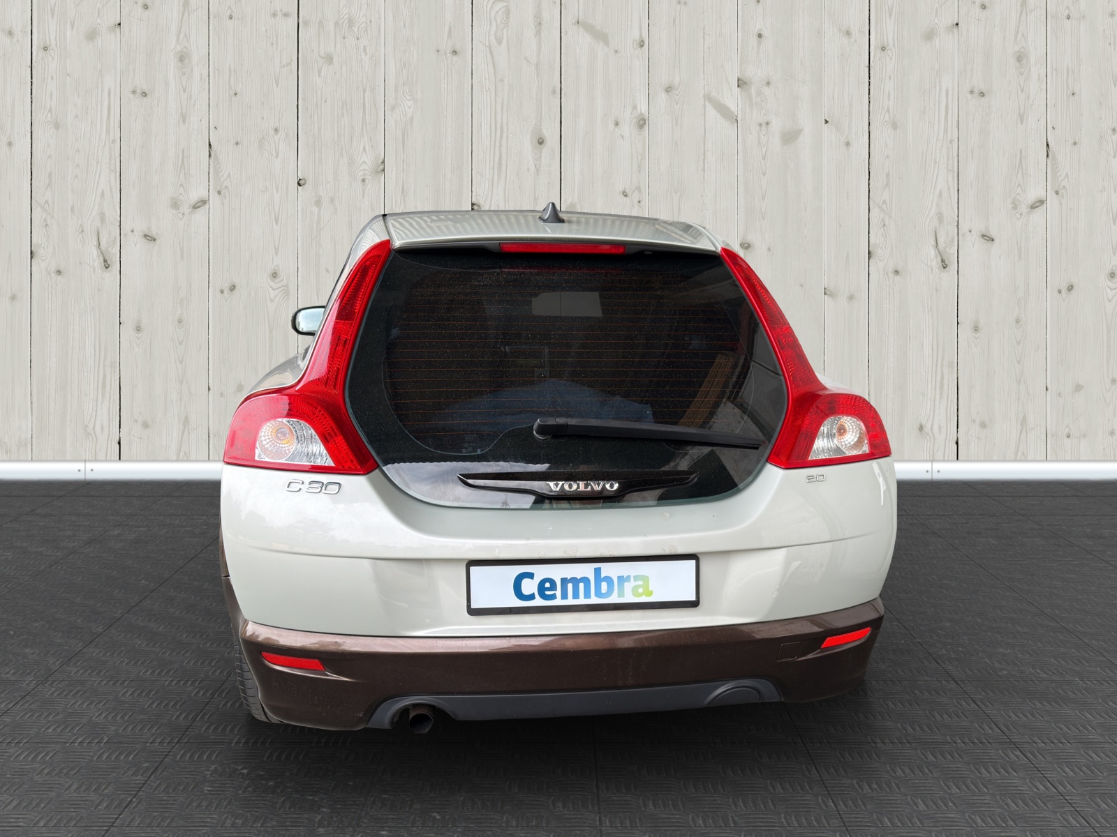 VOLVO C30 2.0 Momentum-image-5