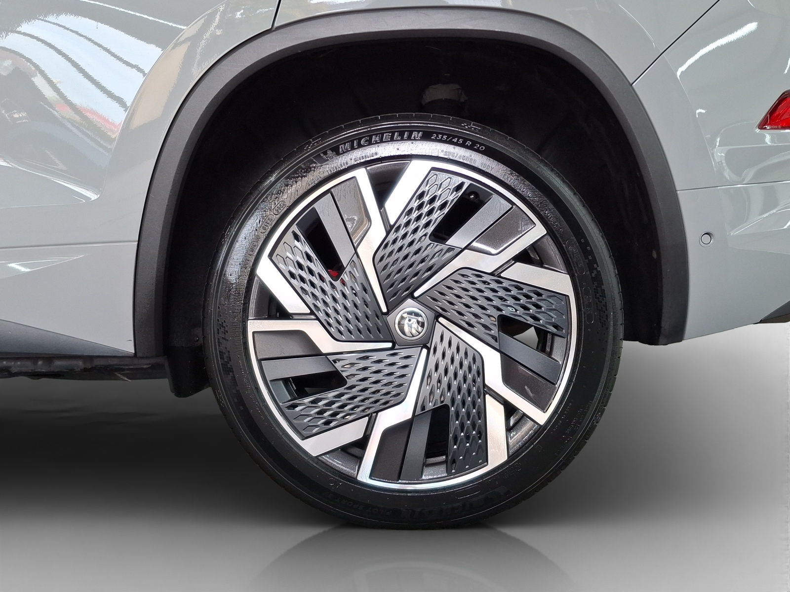 SKODA Kodiaq 2.0 TSI 4x4 RS-image-13