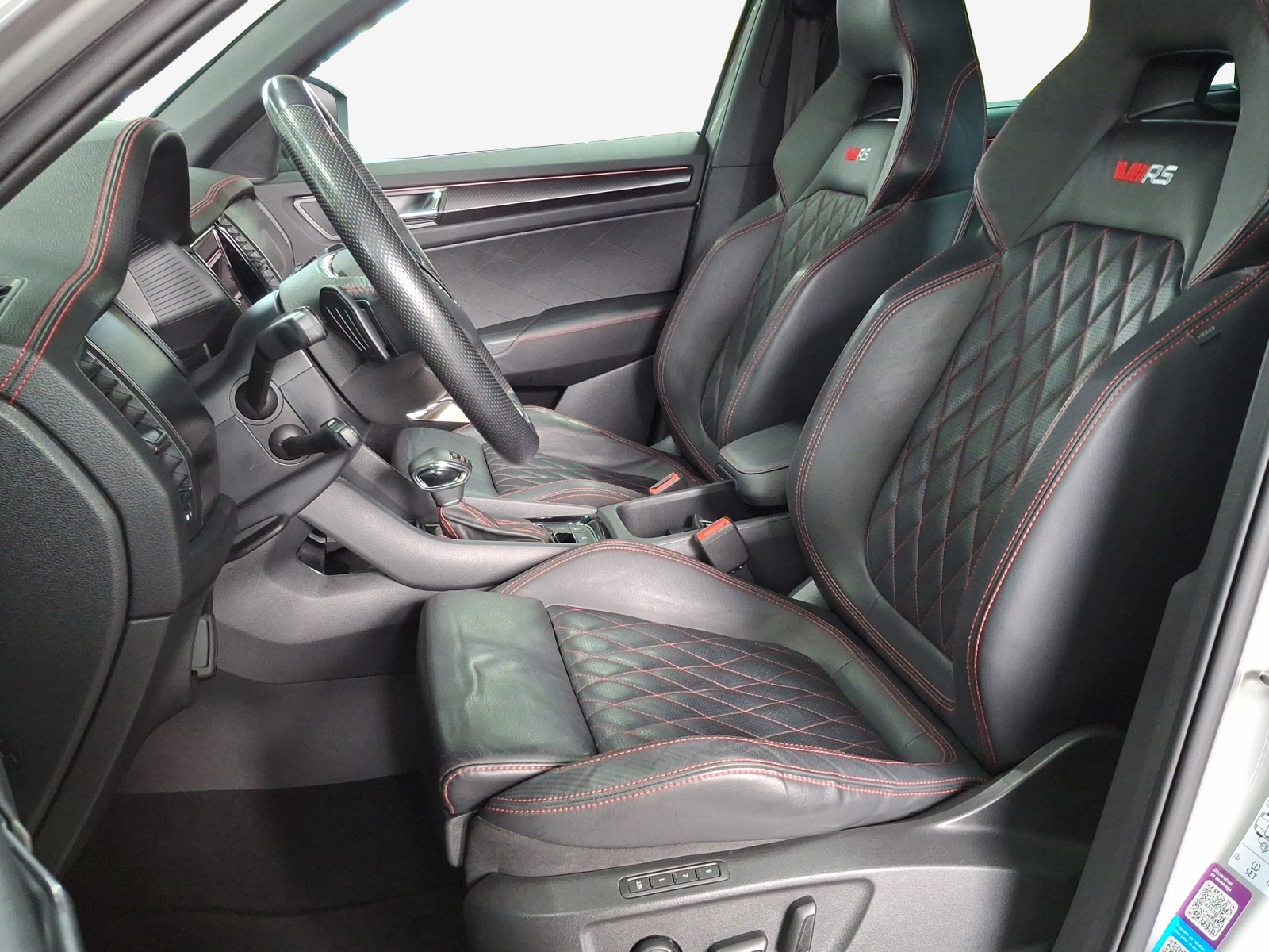 SKODA Kodiaq 2.0 TSI 4x4 RS-image-7
