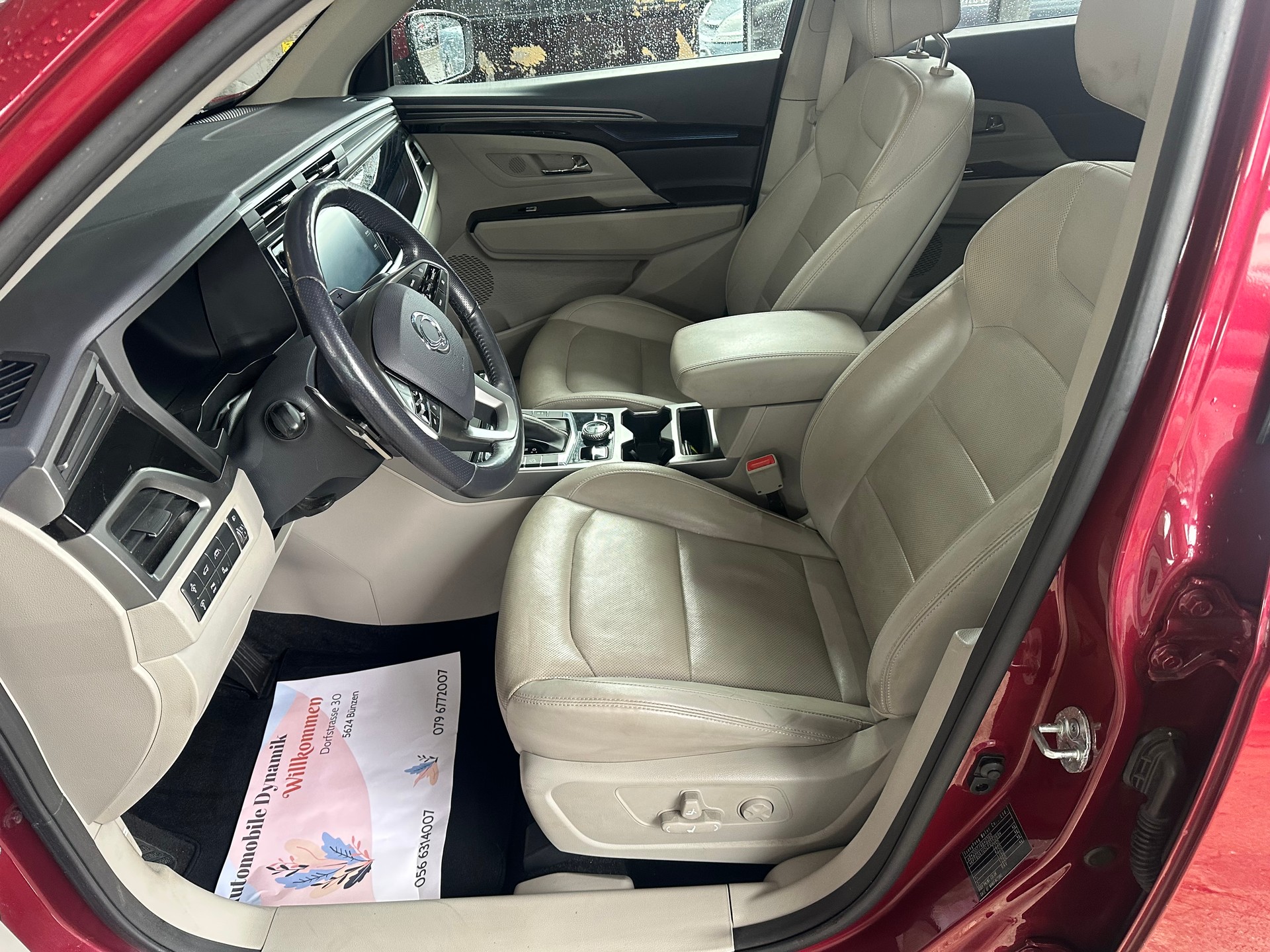 KGM-SsangYong Korando 1.6e Xdi Sapphire 4WD Automat-image-7