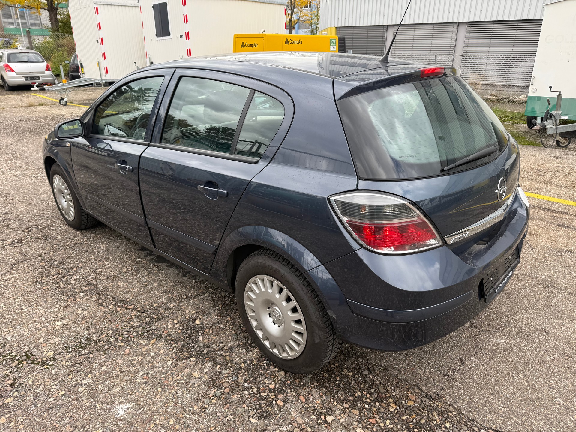 OPEL Astra 1.8i 16V Diamond Automatic-image-3