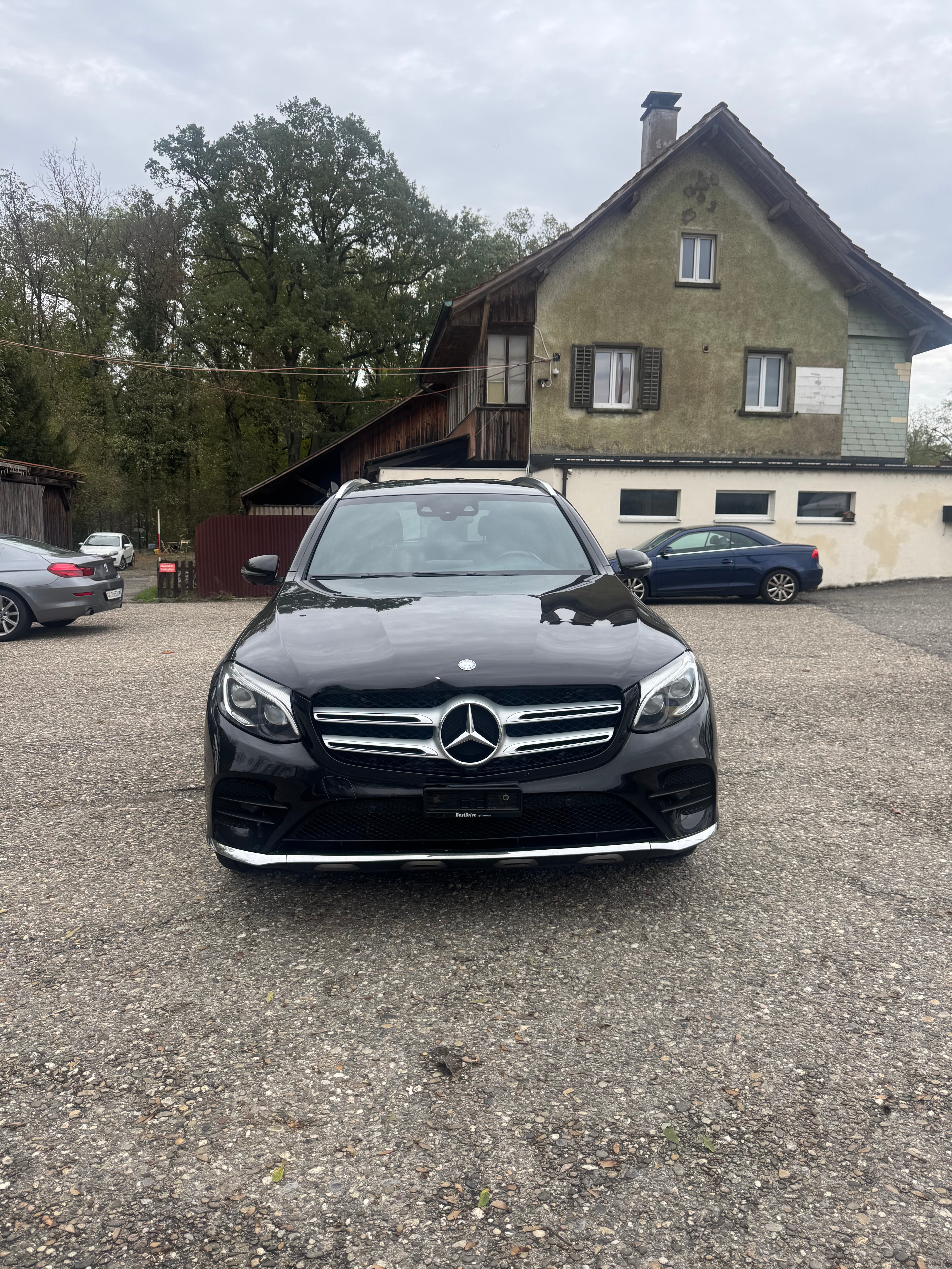Car photo