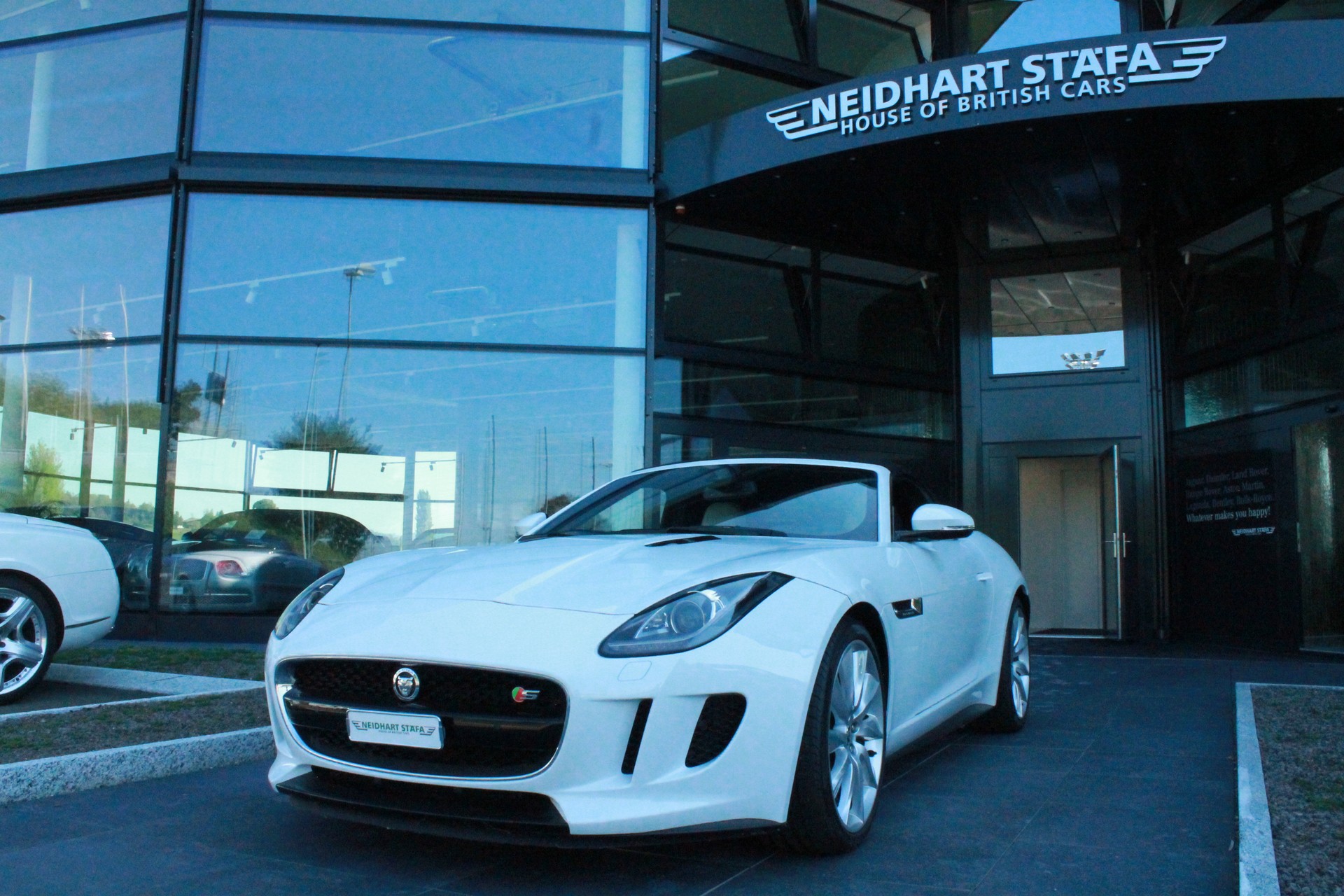 JAGUAR F-Type Convertible S 5.0 V8 S/C-image-0