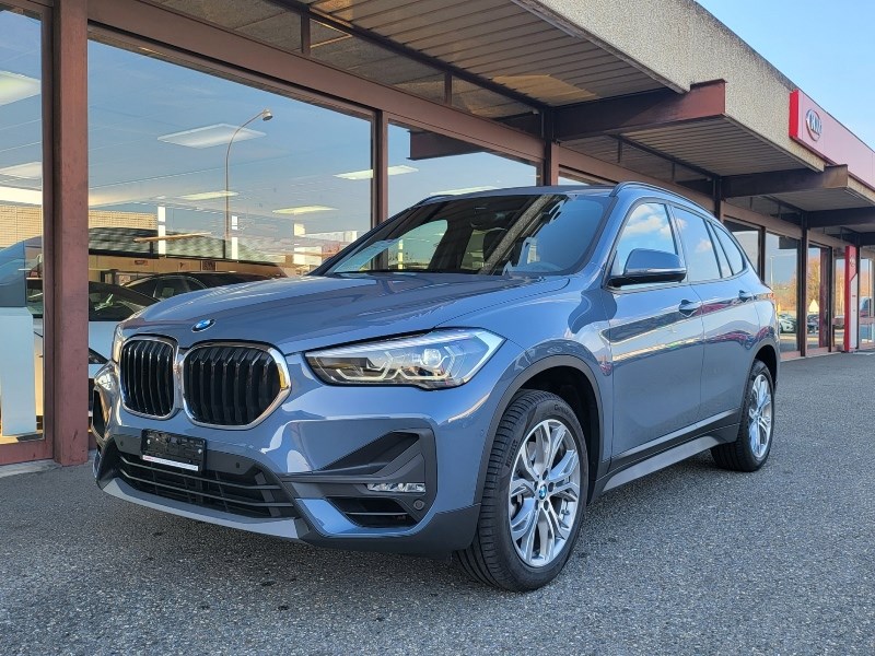BMW X1 xDrive 20i Steptronic-image-1