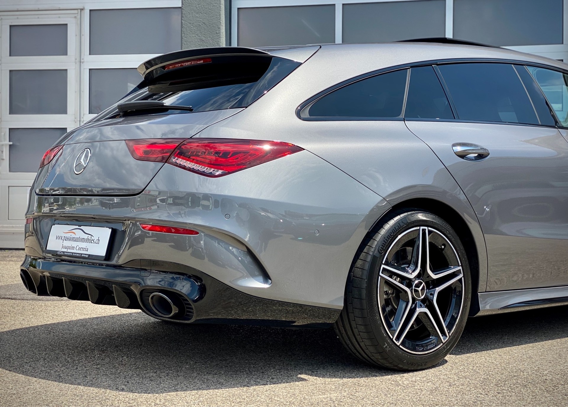 MERCEDES-BENZ CLA Shooting Brake 35 AMG 4Matic 7G-DCT - Véhicule Suisse (CH)-image-6