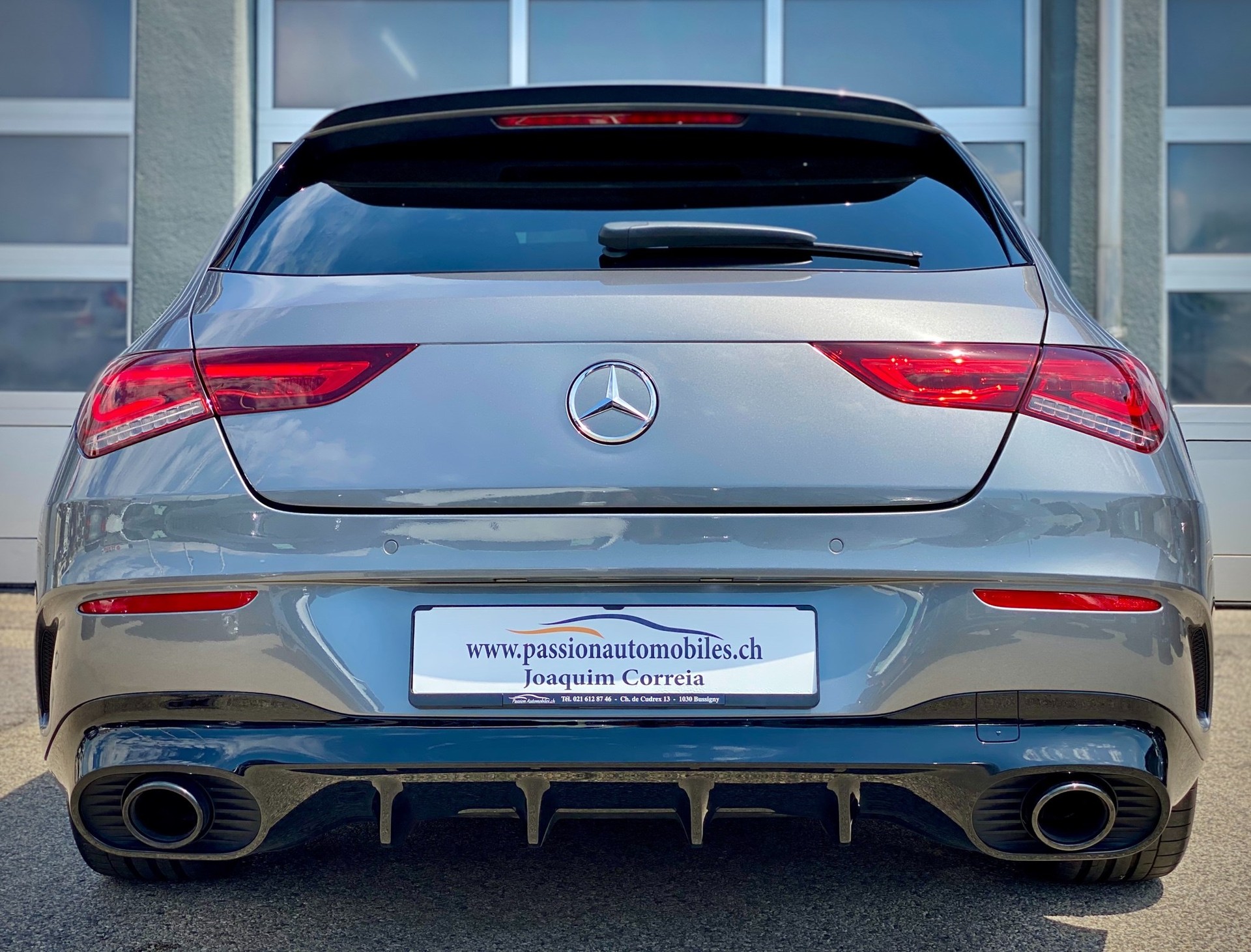 MERCEDES-BENZ CLA Shooting Brake 35 AMG 4Matic 7G-DCT - Véhicule Suisse (CH)-image-3