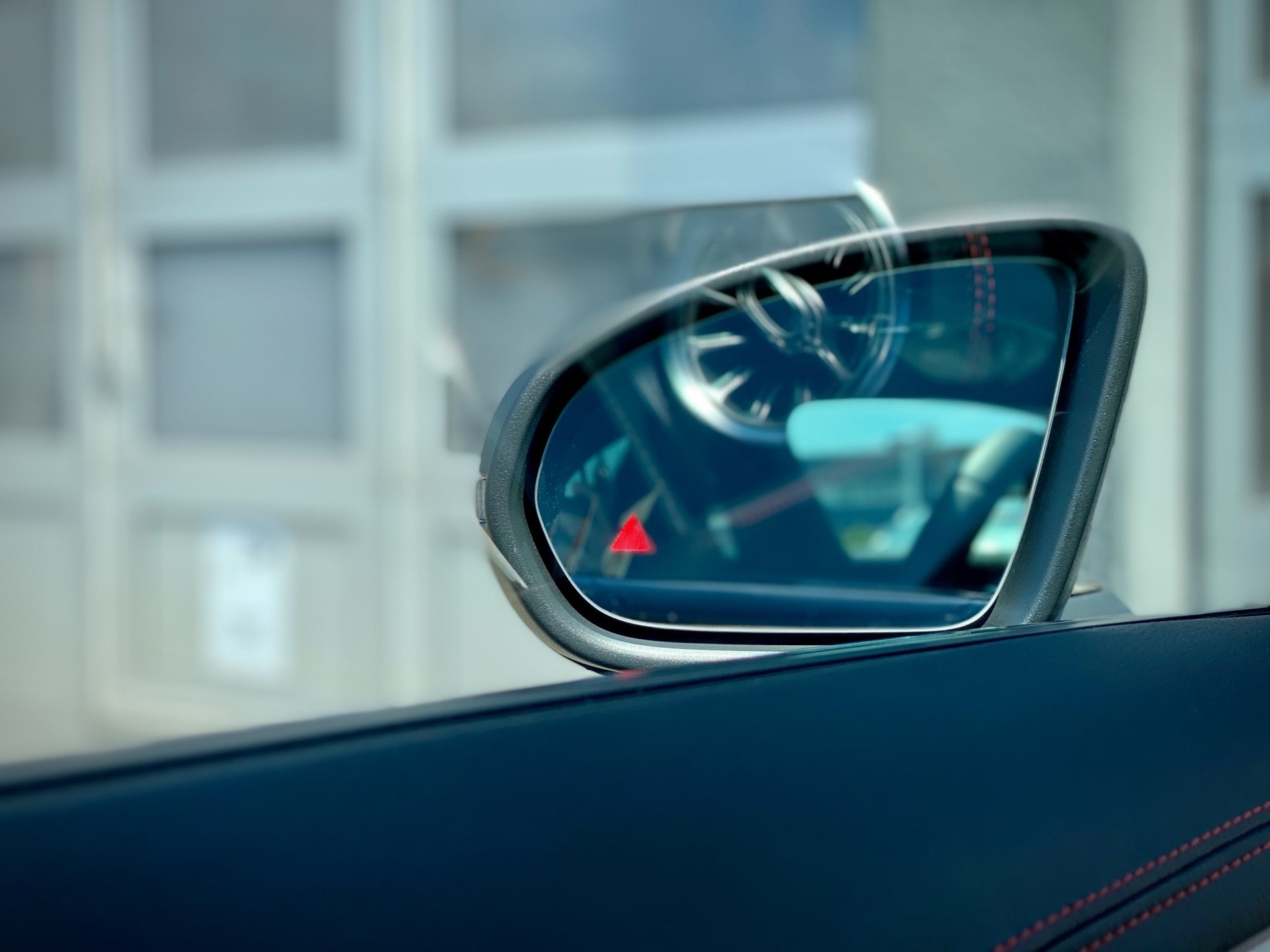 MERCEDES-BENZ CLA Shooting Brake 35 AMG 4Matic 7G-DCT - Véhicule Suisse (CH)-image-8
