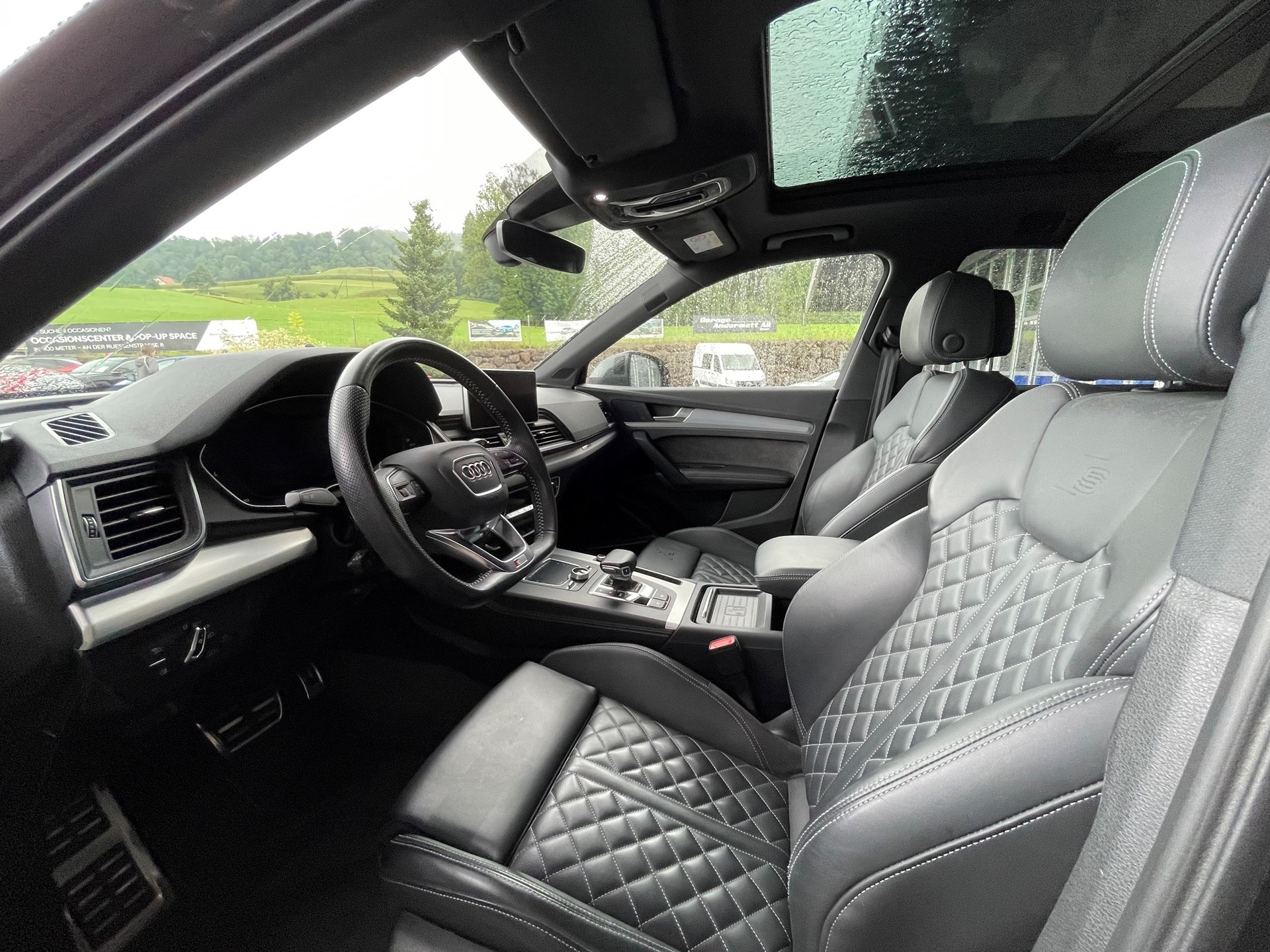 AUDI Q5 2.0 TFSI sport quattro S-tronic-image-5