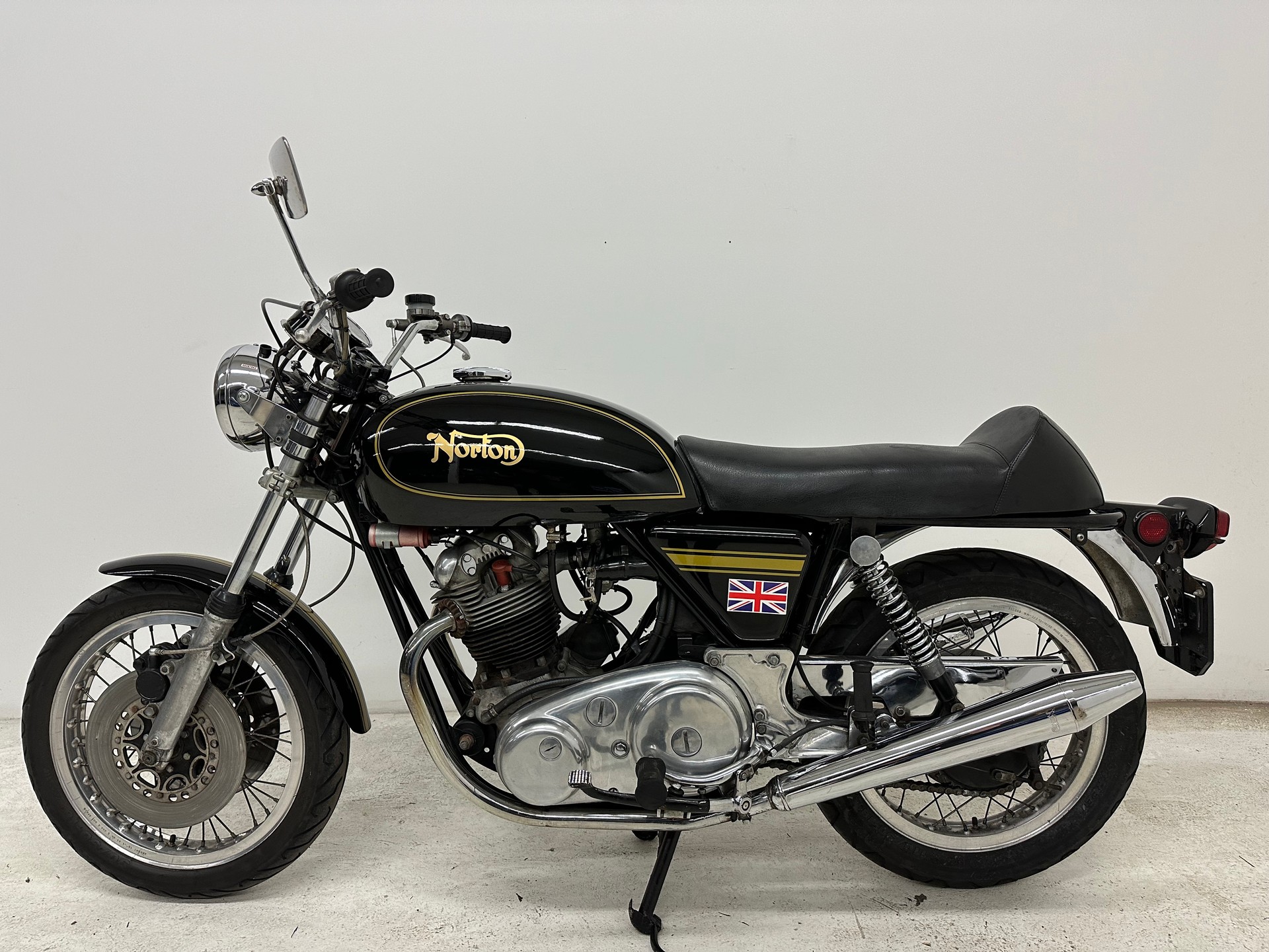 NORTON Commando 750-image-5