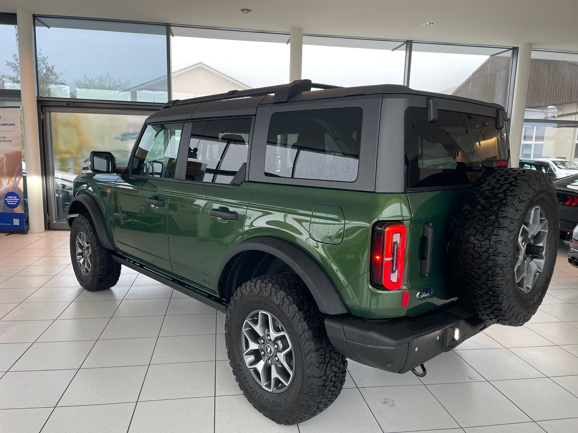 FORD Bronco 2.7 EcoB Badlands e-4WD-image-6