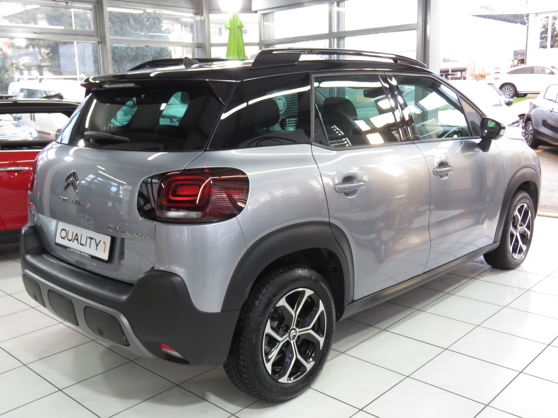 CITROEN C3 Aircross 1.2i PureTech Swiss Edition+ EAT6-image-3