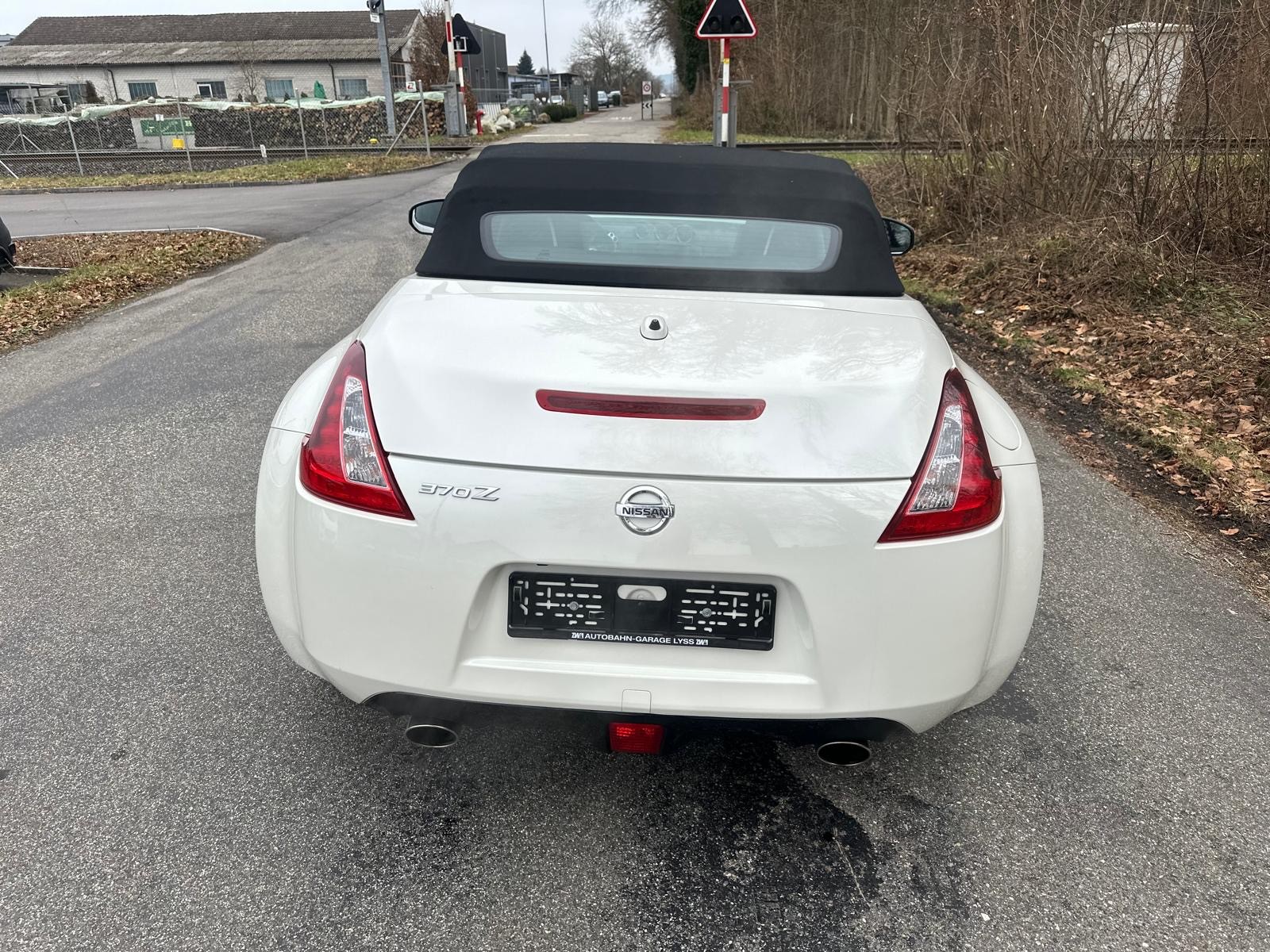 NISSAN 370 Z Roadster Pack Automatic-image-7
