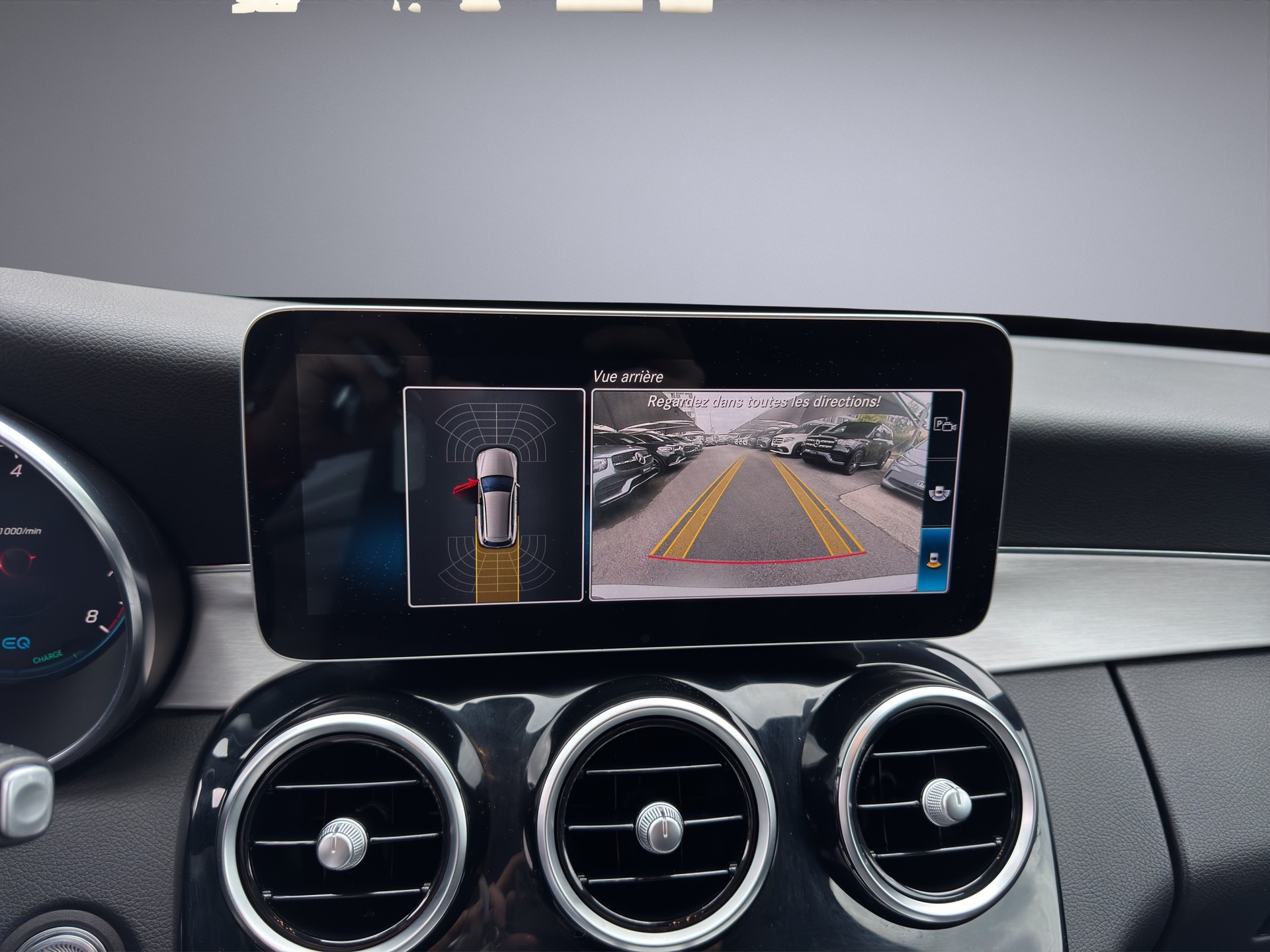 MERCEDES-BENZ C 200 Swiss Star AMG Line 4M 9G-Tronic-image-14