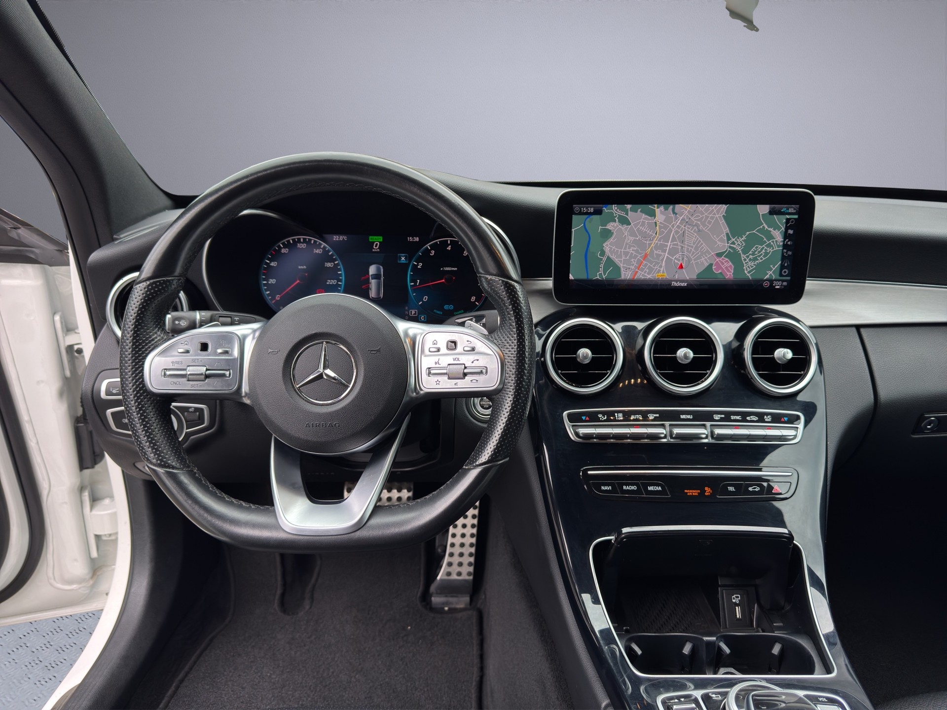 MERCEDES-BENZ C 200 Swiss Star AMG Line 4M 9G-Tronic-image-12