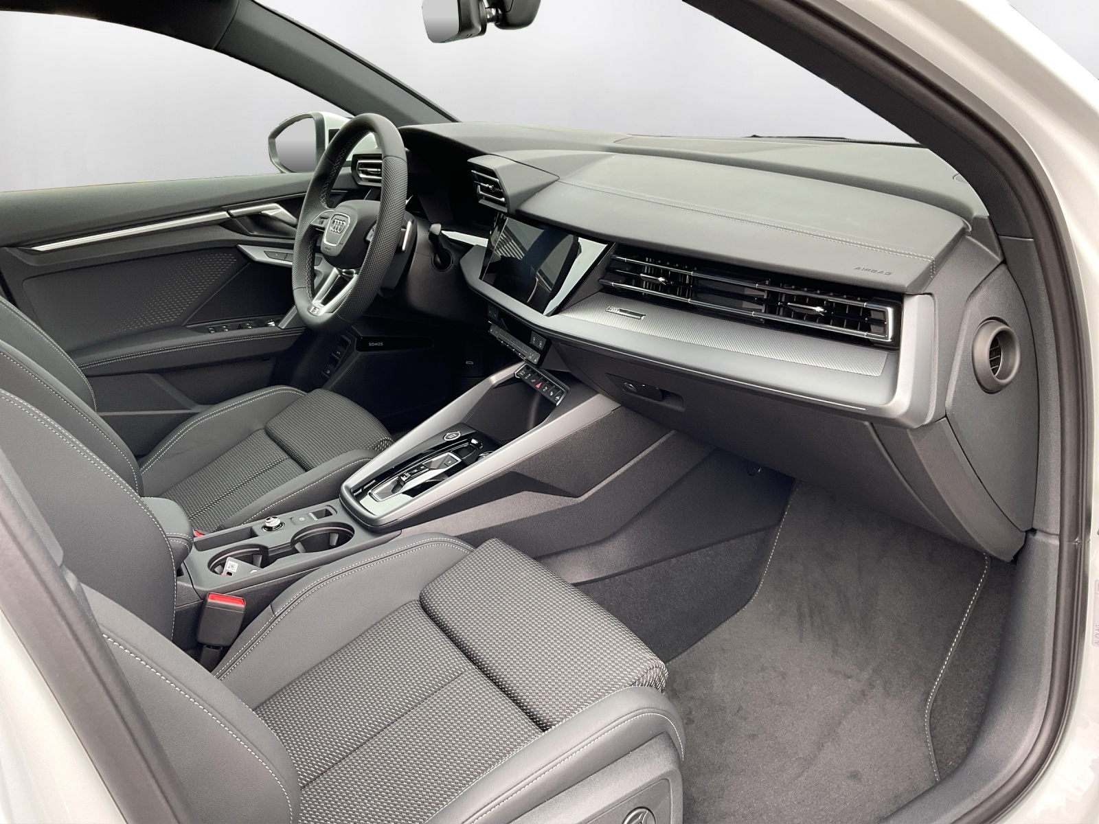 AUDI A3 Sportback 40 TFSI e Attraction S-tronic-image-13