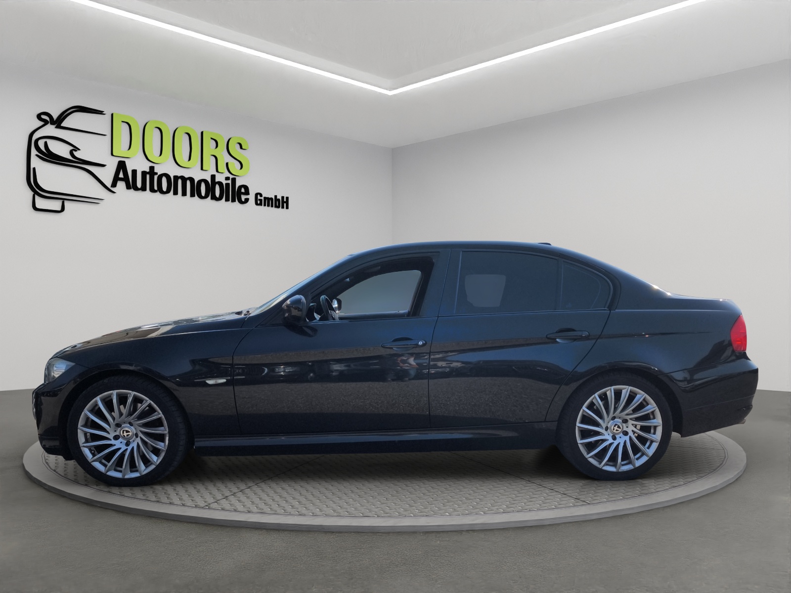 BMW 320d Steptronic-image-6