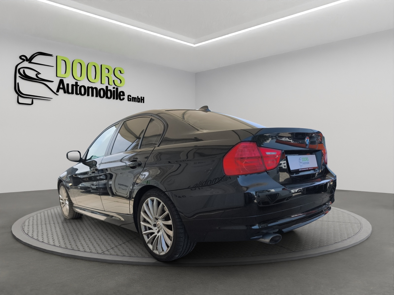 BMW 320d Steptronic-image-3