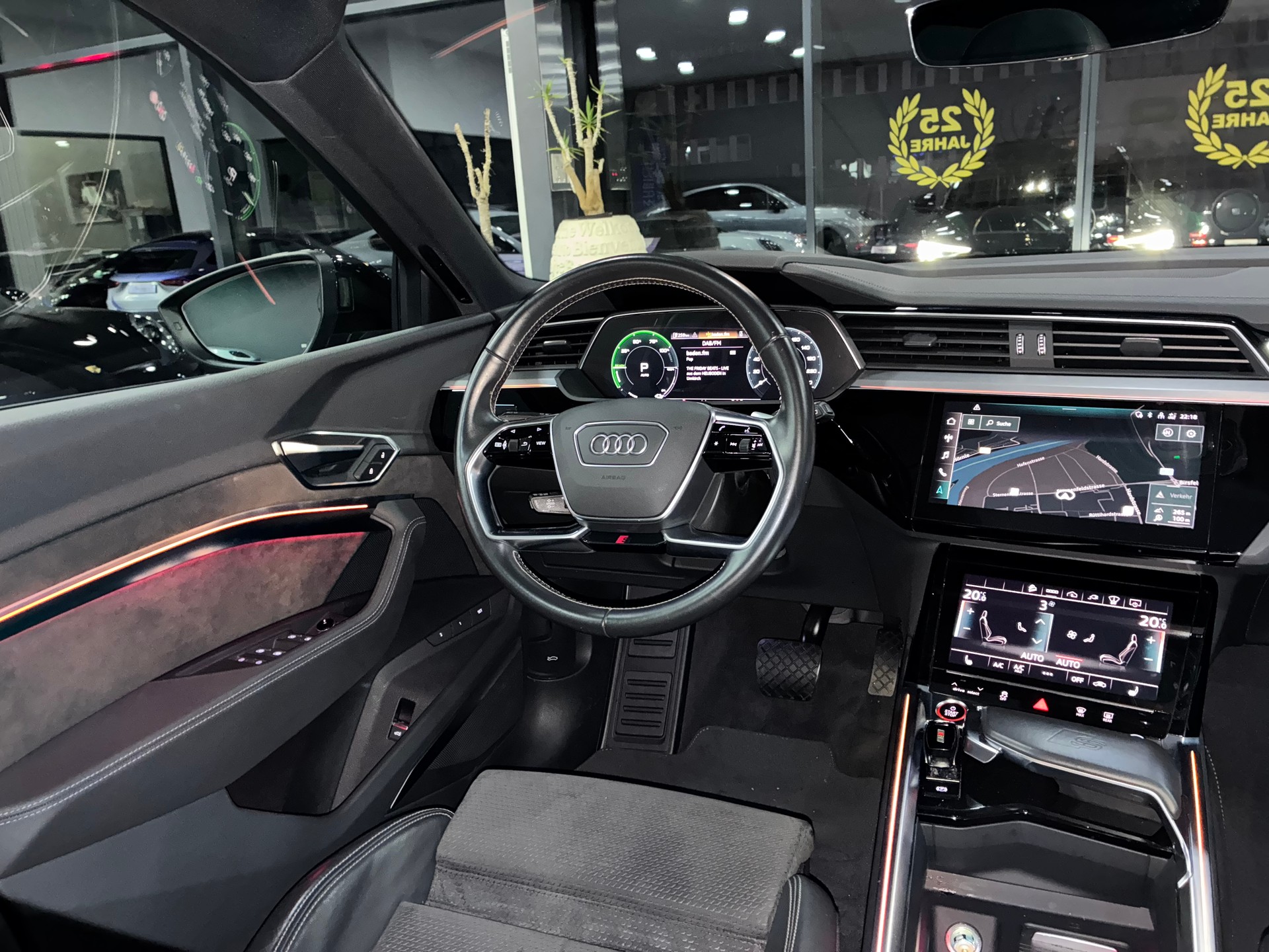 AUDI e-tron S quattro-image-8