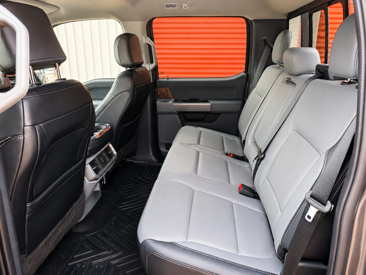 FORD F150 4x4 3.5i V6 Ecoboost LARIAT-image-5