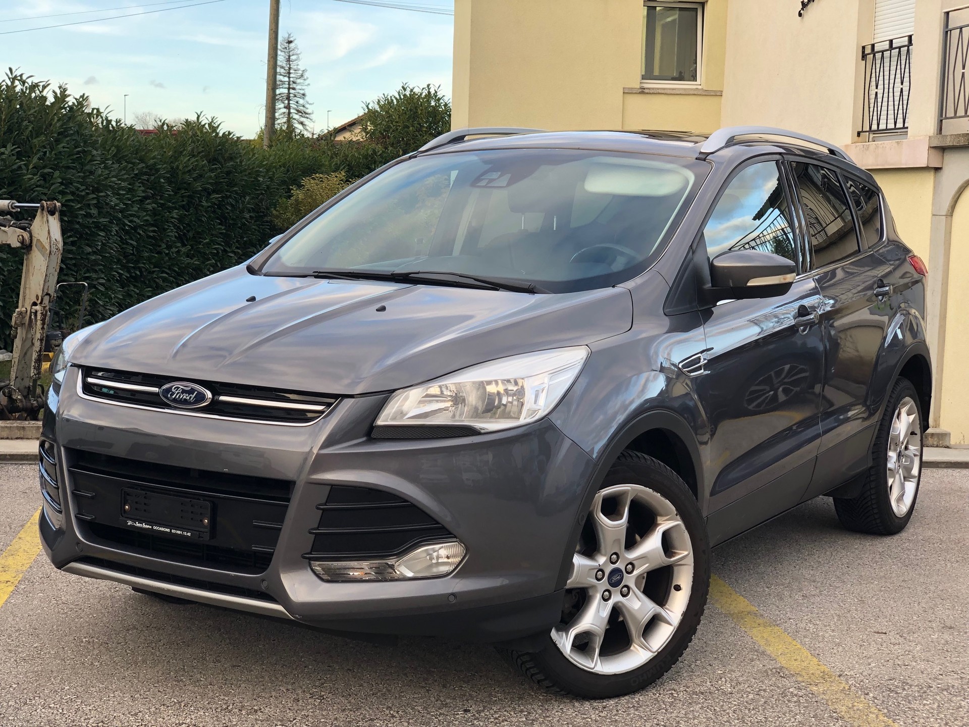 FORD Kuga 2.0 TDCi Titanium 4WD PowerShift-image-2