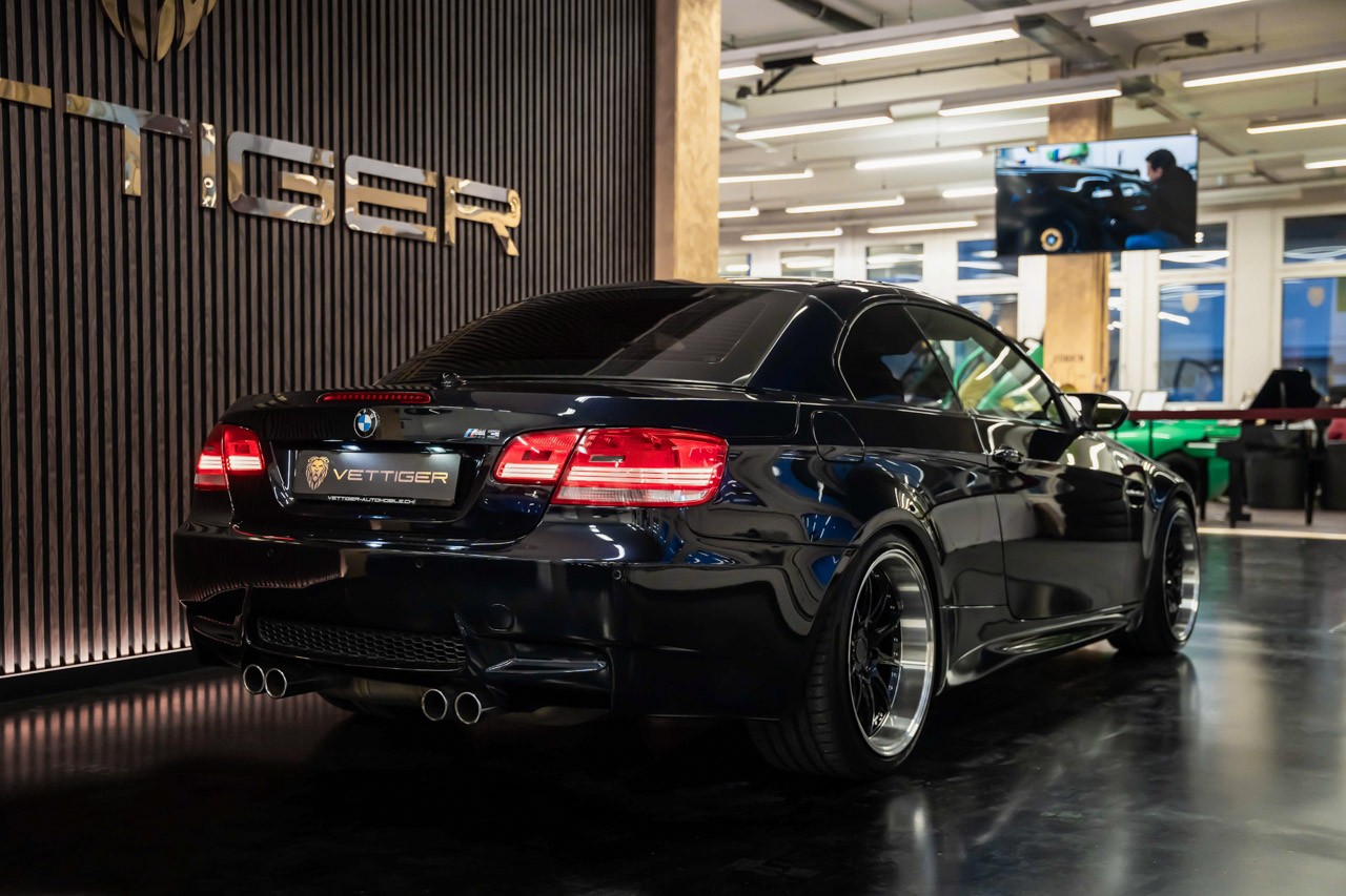 BMW M3 Cabriolet-image-5