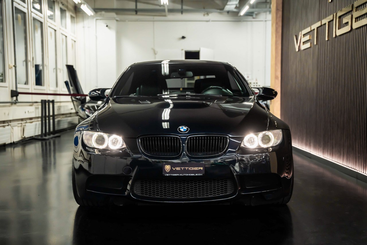 BMW M3 Cabriolet-image-1