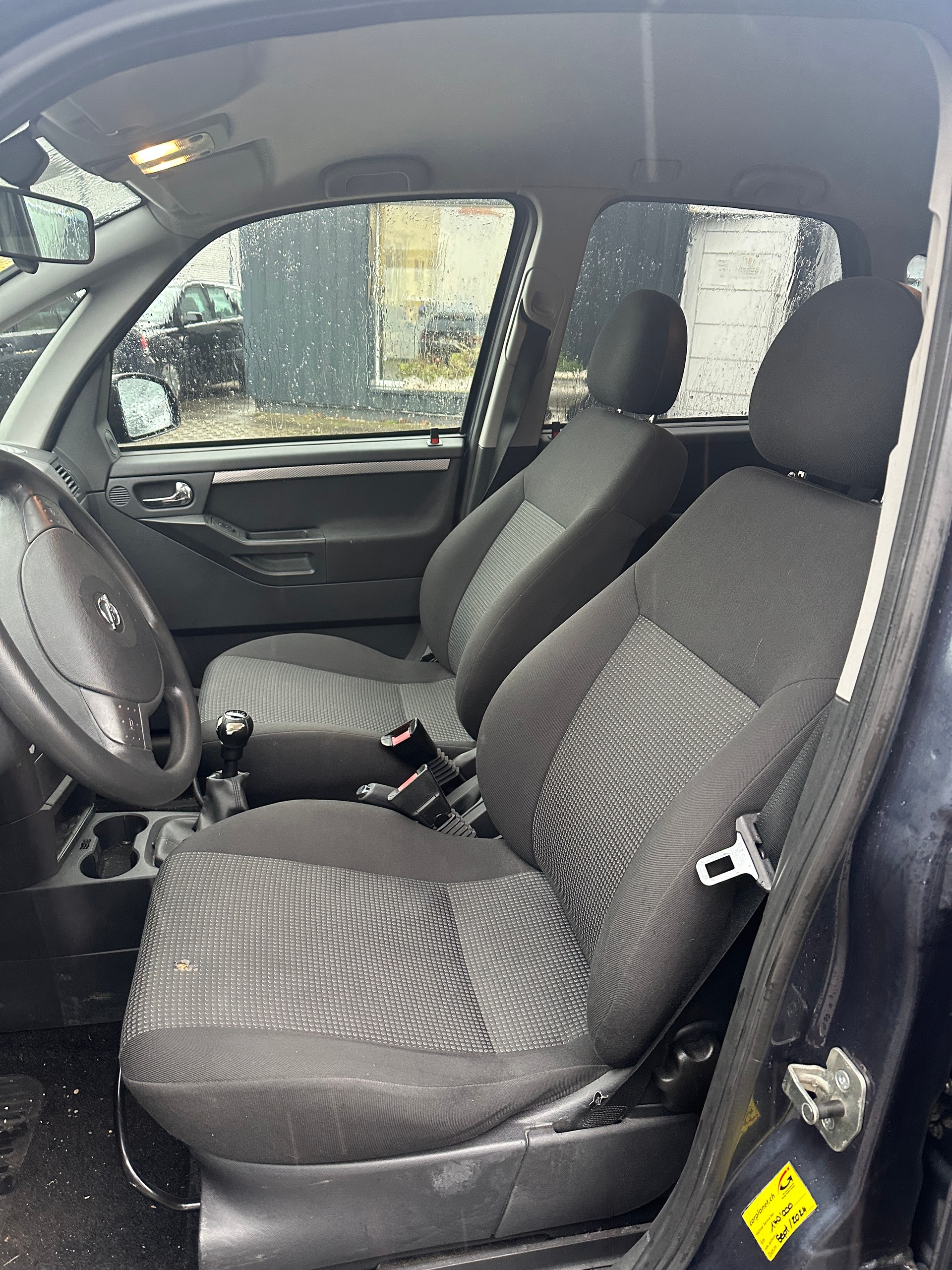 OPEL Meriva 1.4 TP (Essentia)-image-9