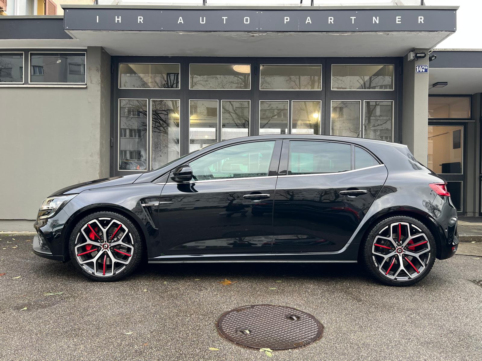 RENAULT Mégane Sport 1.8 T Trophy EDC-image-2