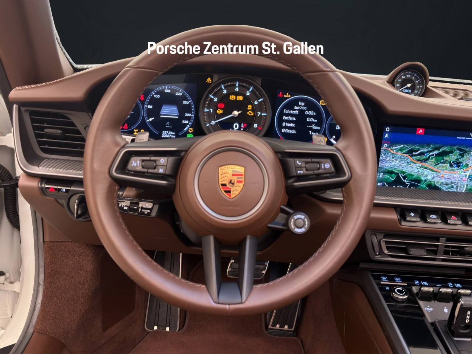 PORSCHE 911 Carrera 4S Cabriolet-image-13