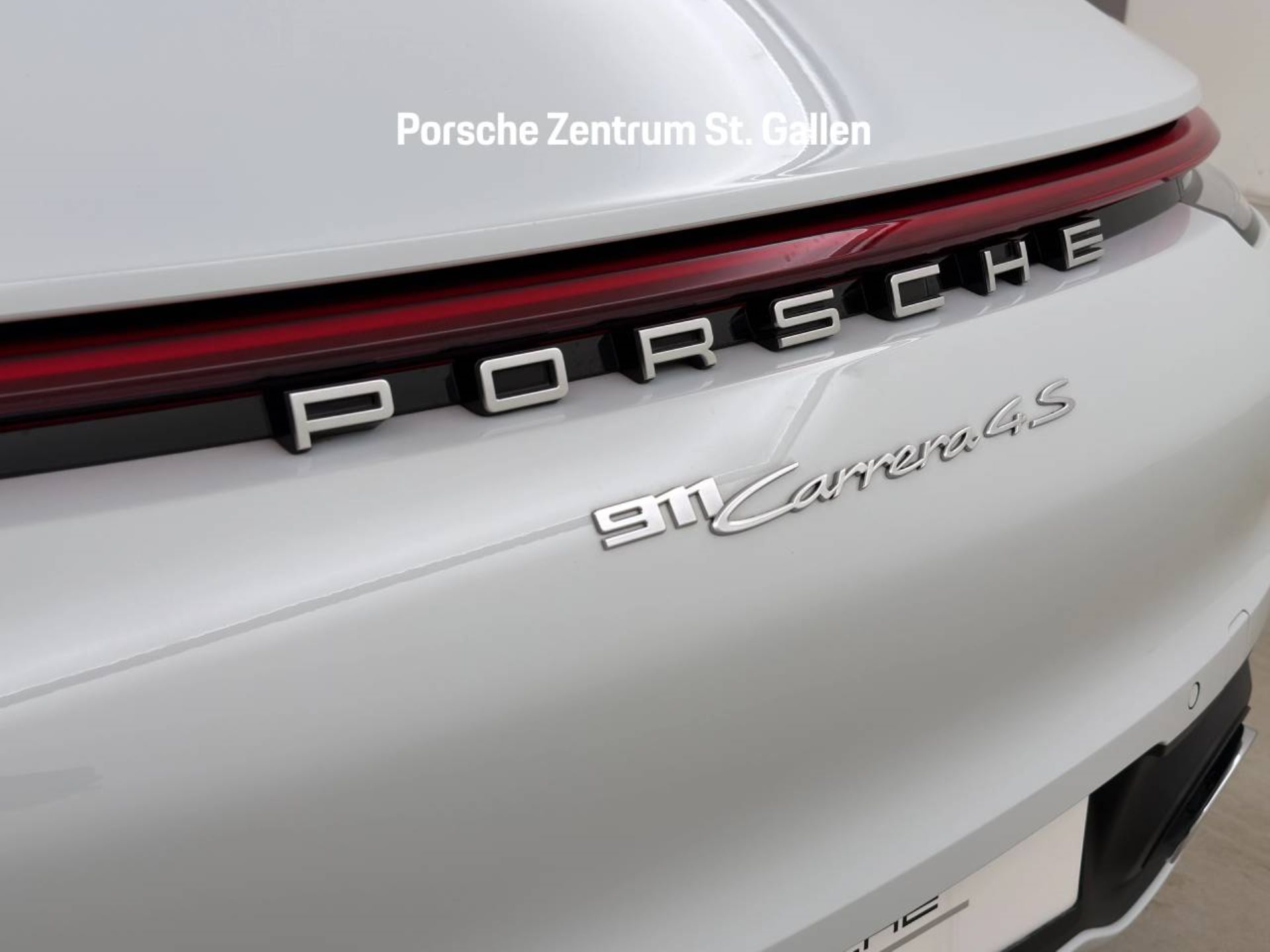PORSCHE 911 Carrera 4S Cabriolet-image-12