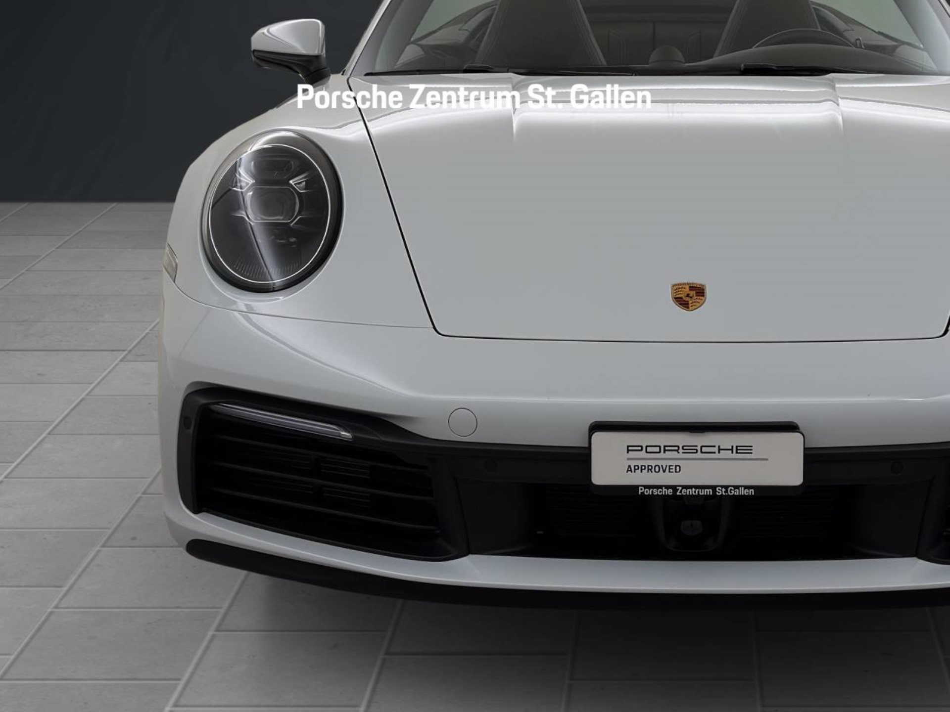 PORSCHE 911 Carrera 4S Cabriolet-image-8