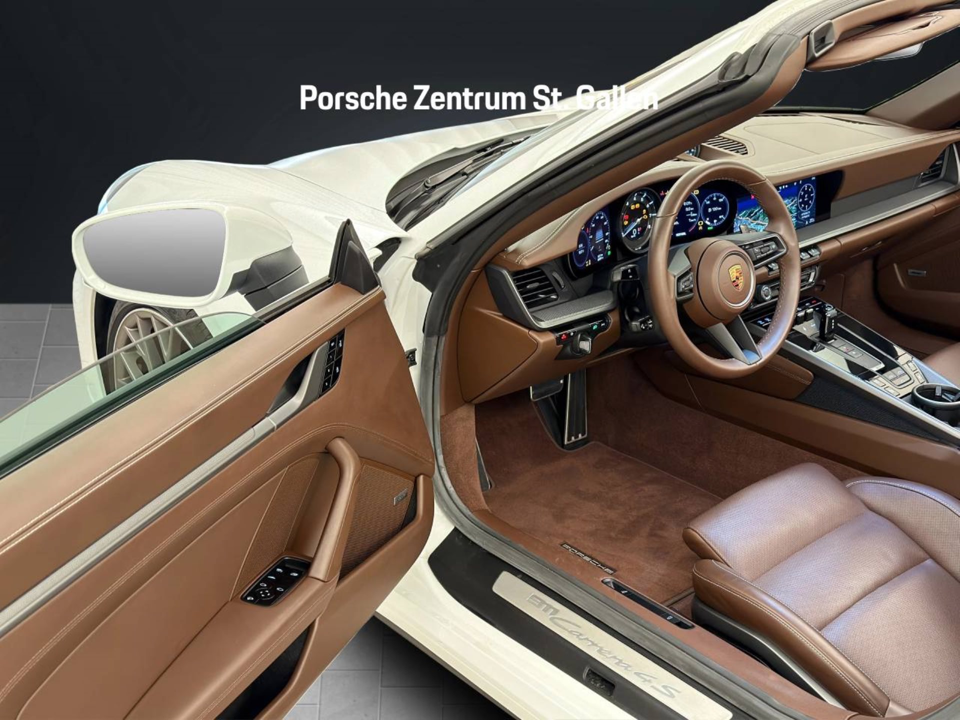 PORSCHE 911 Carrera 4S Cabriolet-image-3