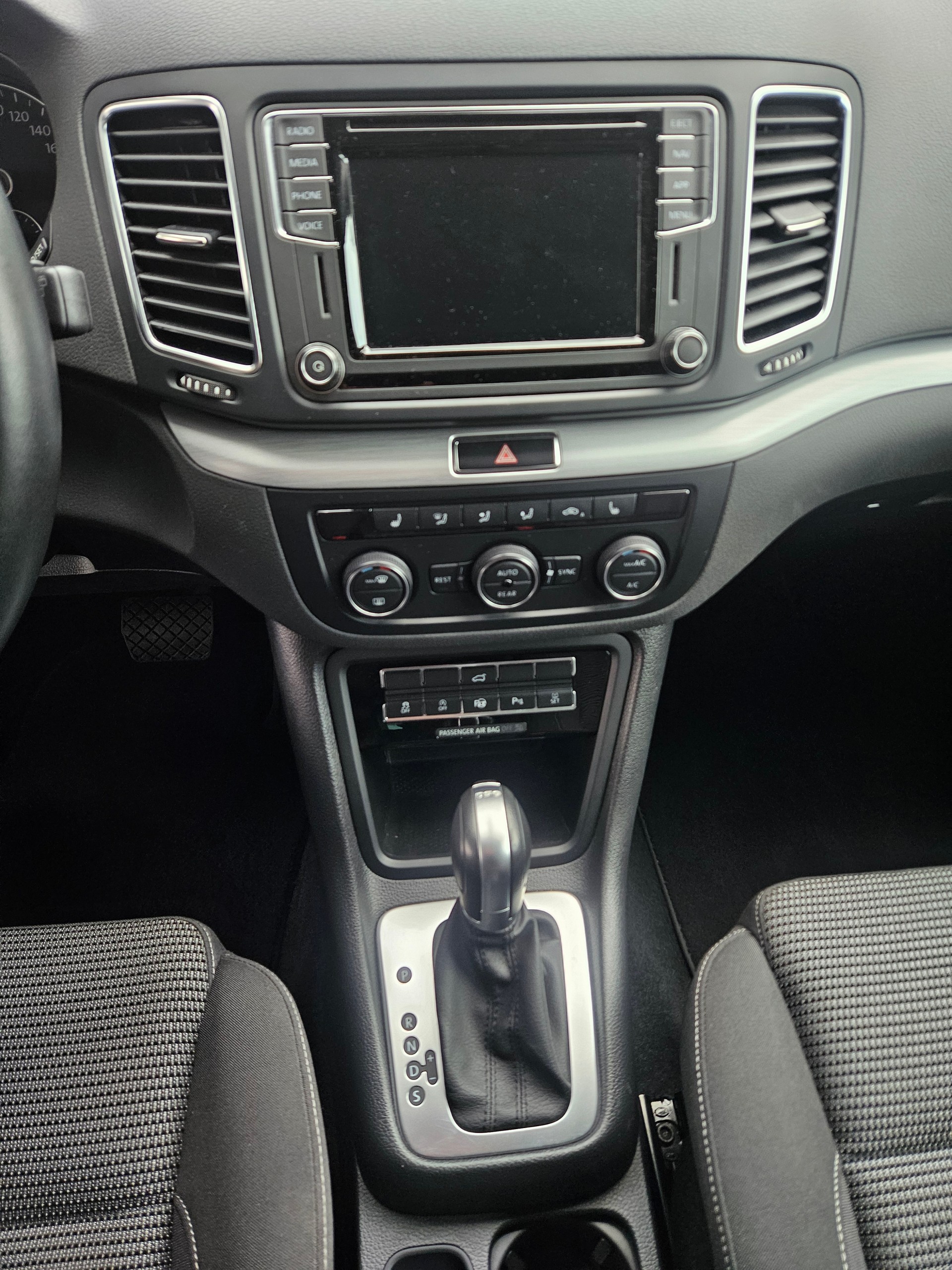VW Sharan 1.4 TSI BlMT Comfortline DSG-image-6